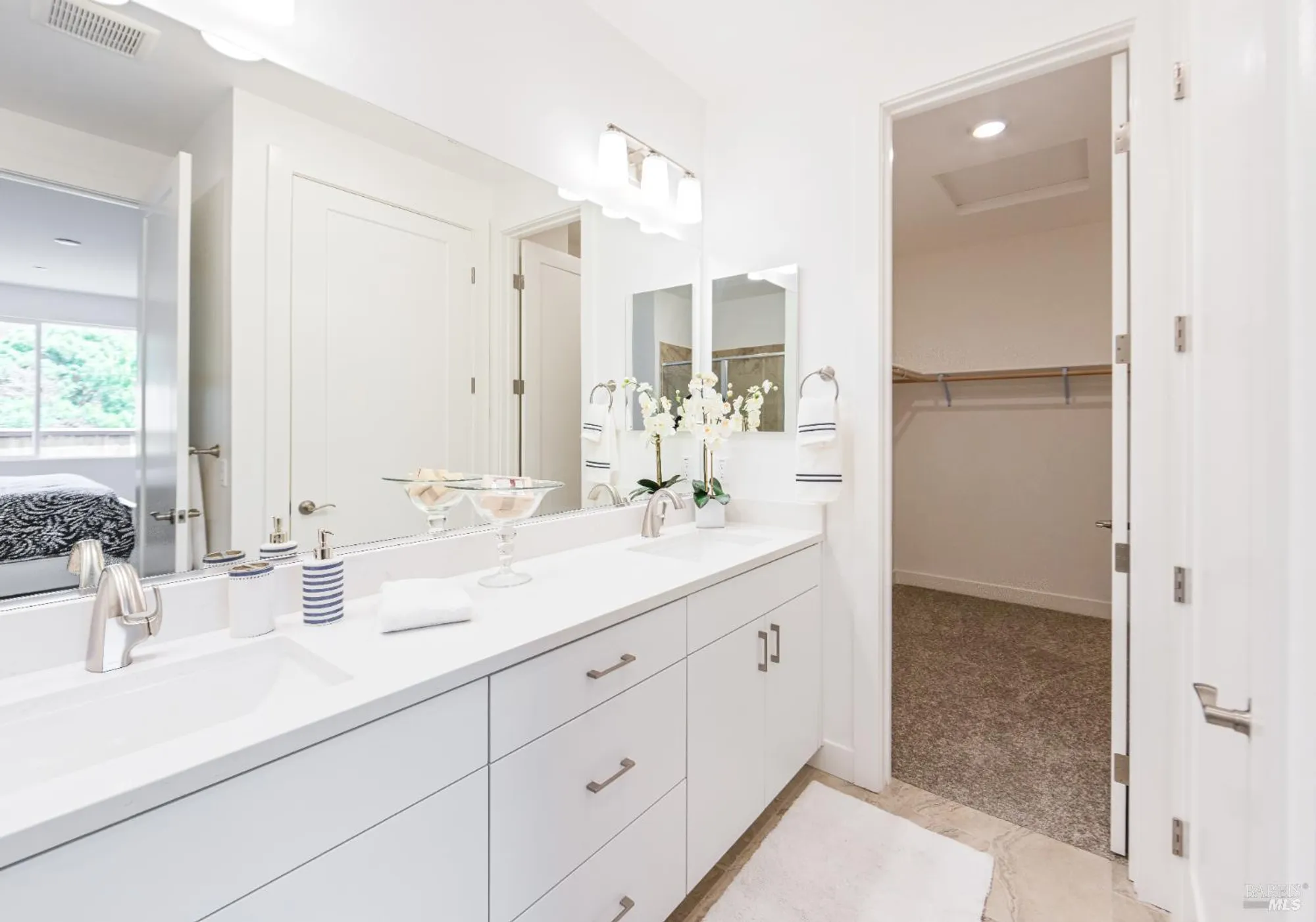 Property Slideshow image 12 of 17 | 6601 stone bridge rd, Santa Rosa, CA, 95409