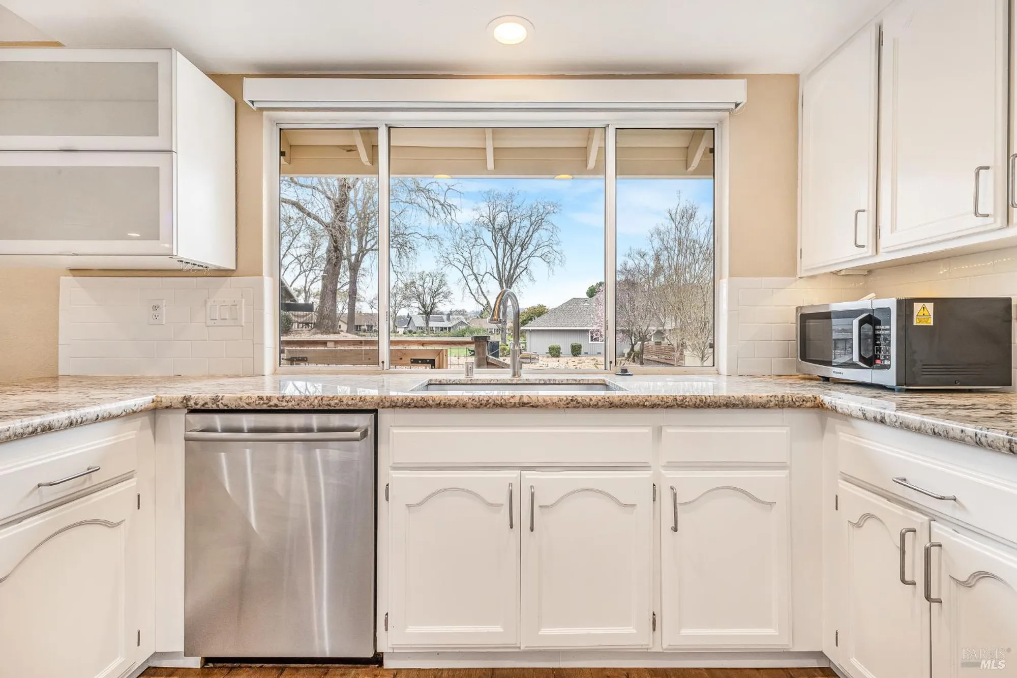 Property Slideshow image 29 of 62 | 8151 oakmont dr, Santa Rosa, CA, 95409