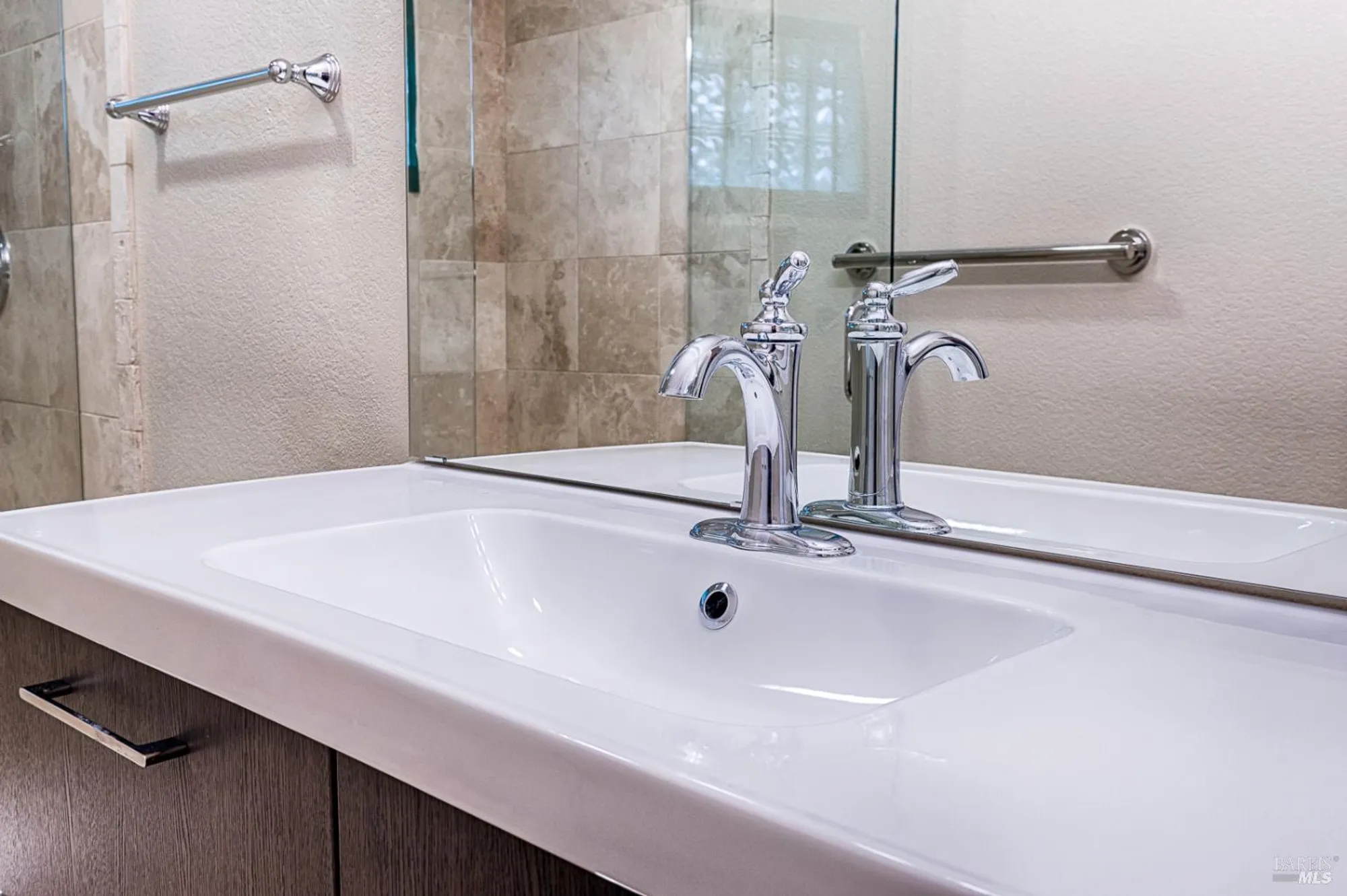 Property Slideshow image 43 of 62 | 8151 oakmont dr, Santa Rosa, CA, 95409