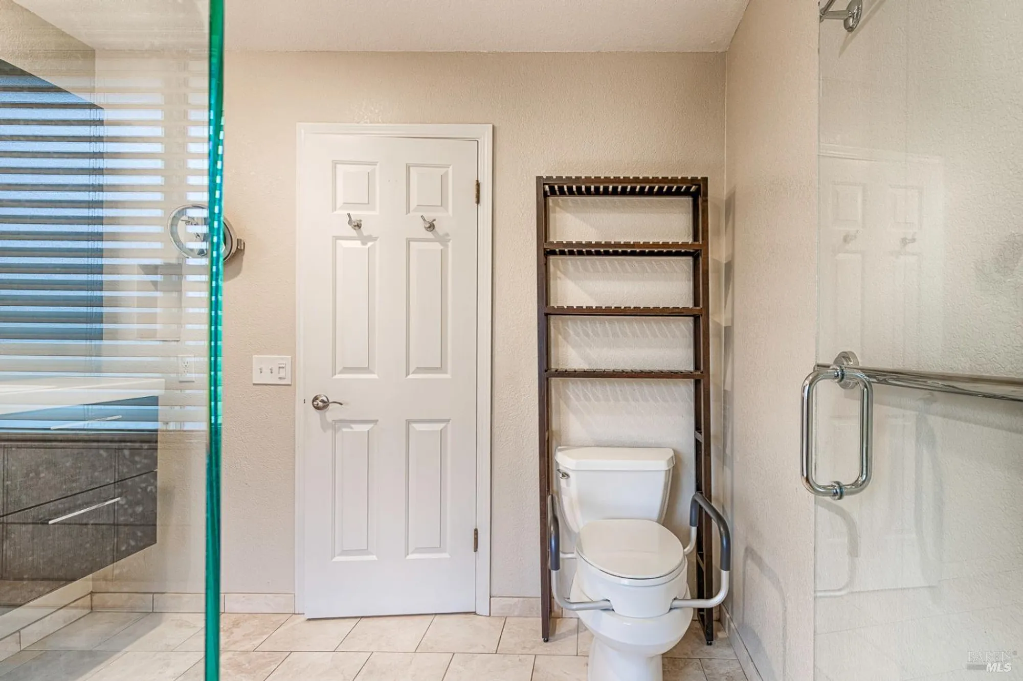 Property Slideshow image 52 of 62 | 8151 oakmont dr, Santa Rosa, CA, 95409