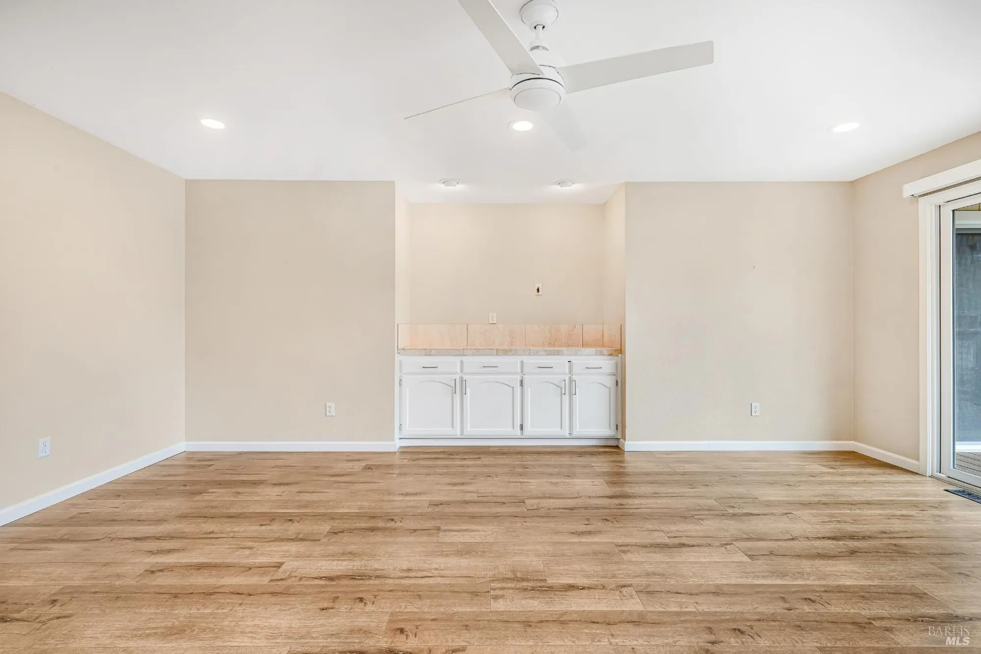 Property Slideshow image 23 of 62 | 8151 oakmont dr, Santa Rosa, CA, 95409