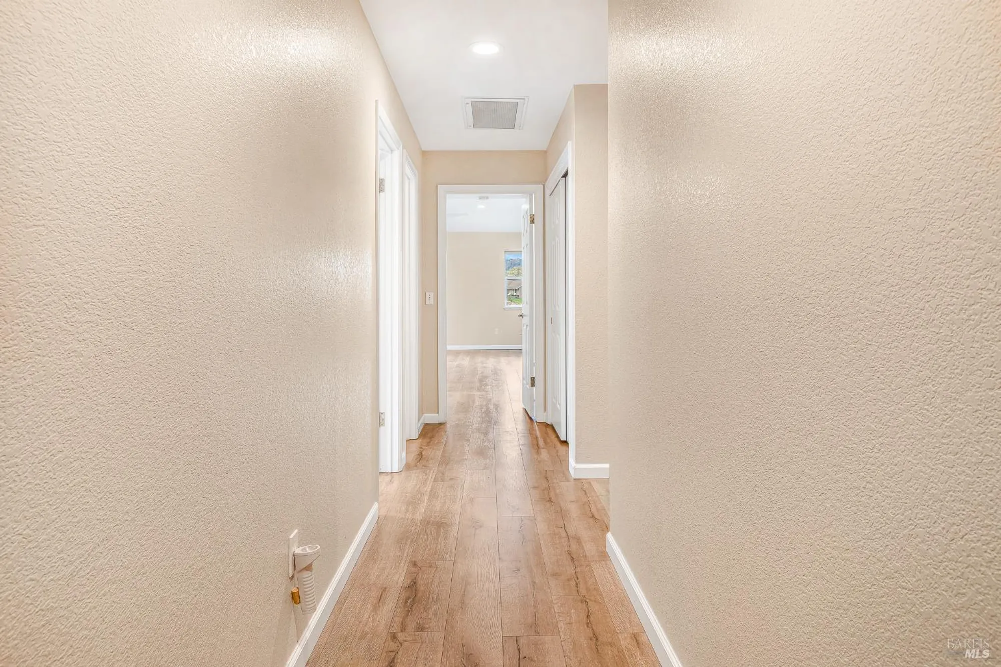 Property Slideshow image 38 of 62 | 8151 oakmont dr, Santa Rosa, CA, 95409