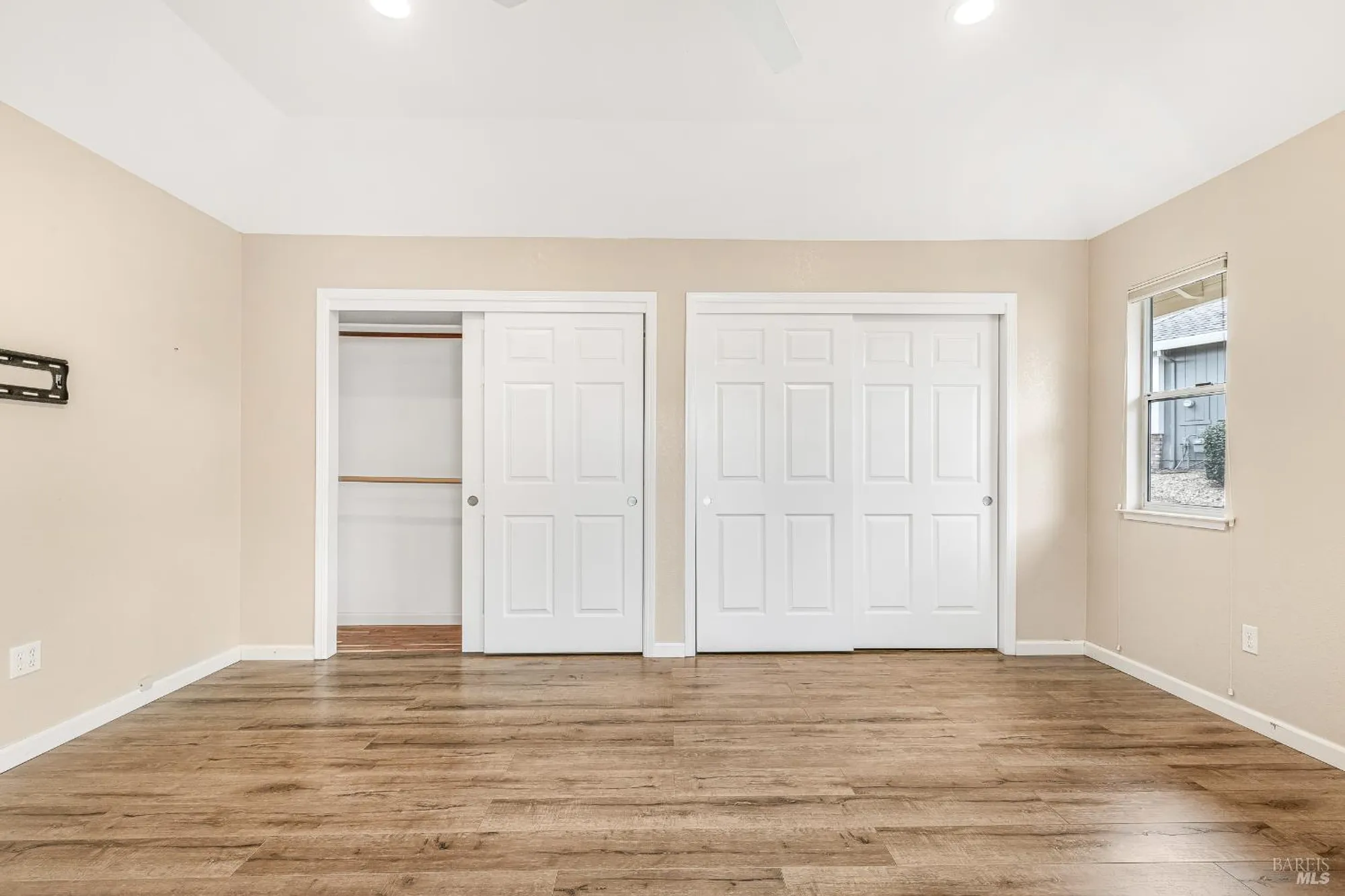 Property Slideshow image 47 of 62 | 8151 oakmont dr, Santa Rosa, CA, 95409