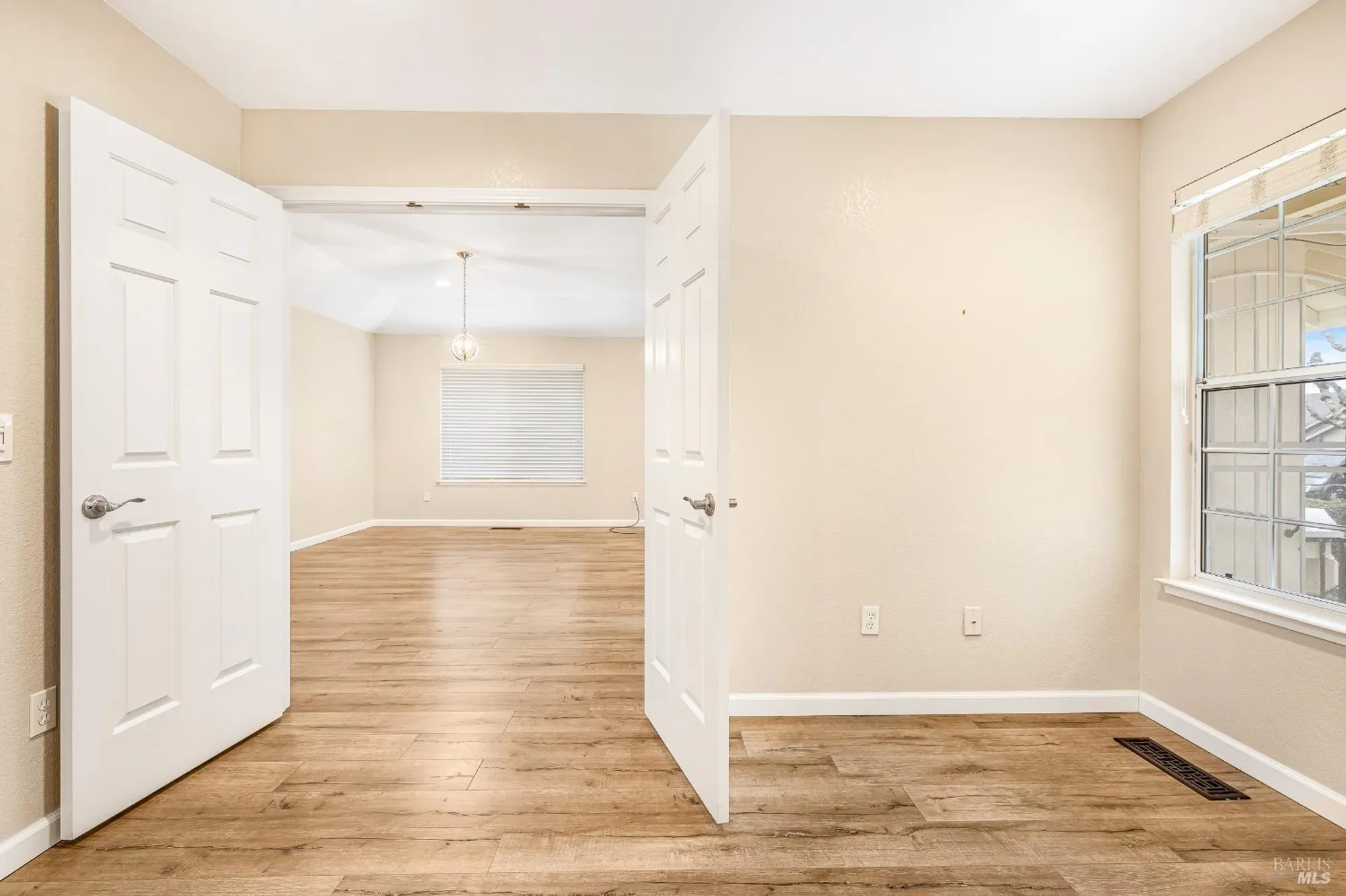 Property Slideshow image 19 of 62 | 8151 oakmont dr, Santa Rosa, CA, 95409