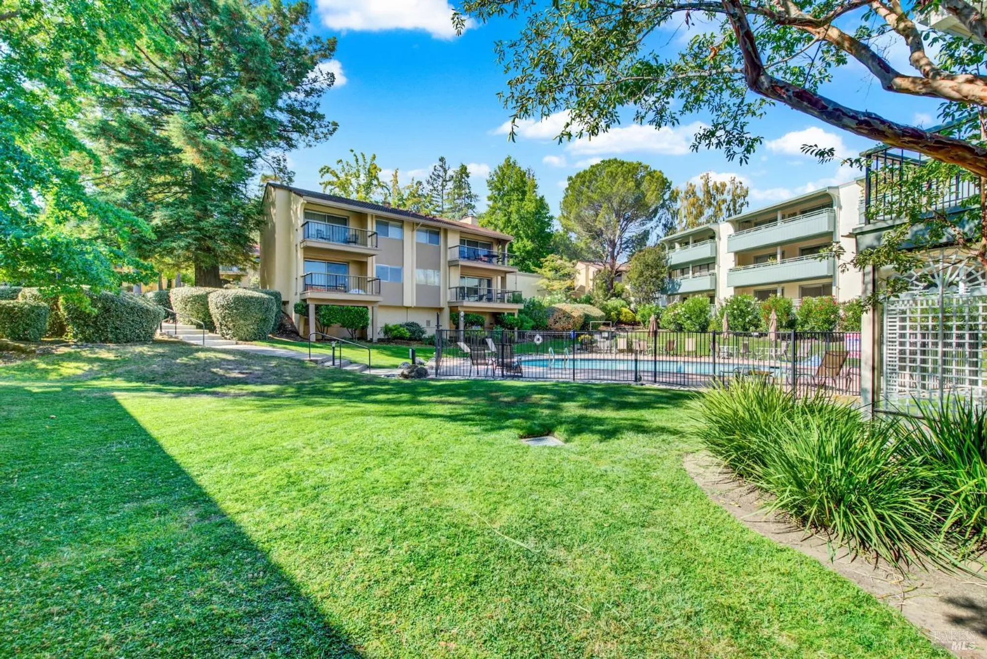 Property Slideshow image 26 of 29 | 1621 ptarmigan dr 3c, Walnut Creek, CA, 94595