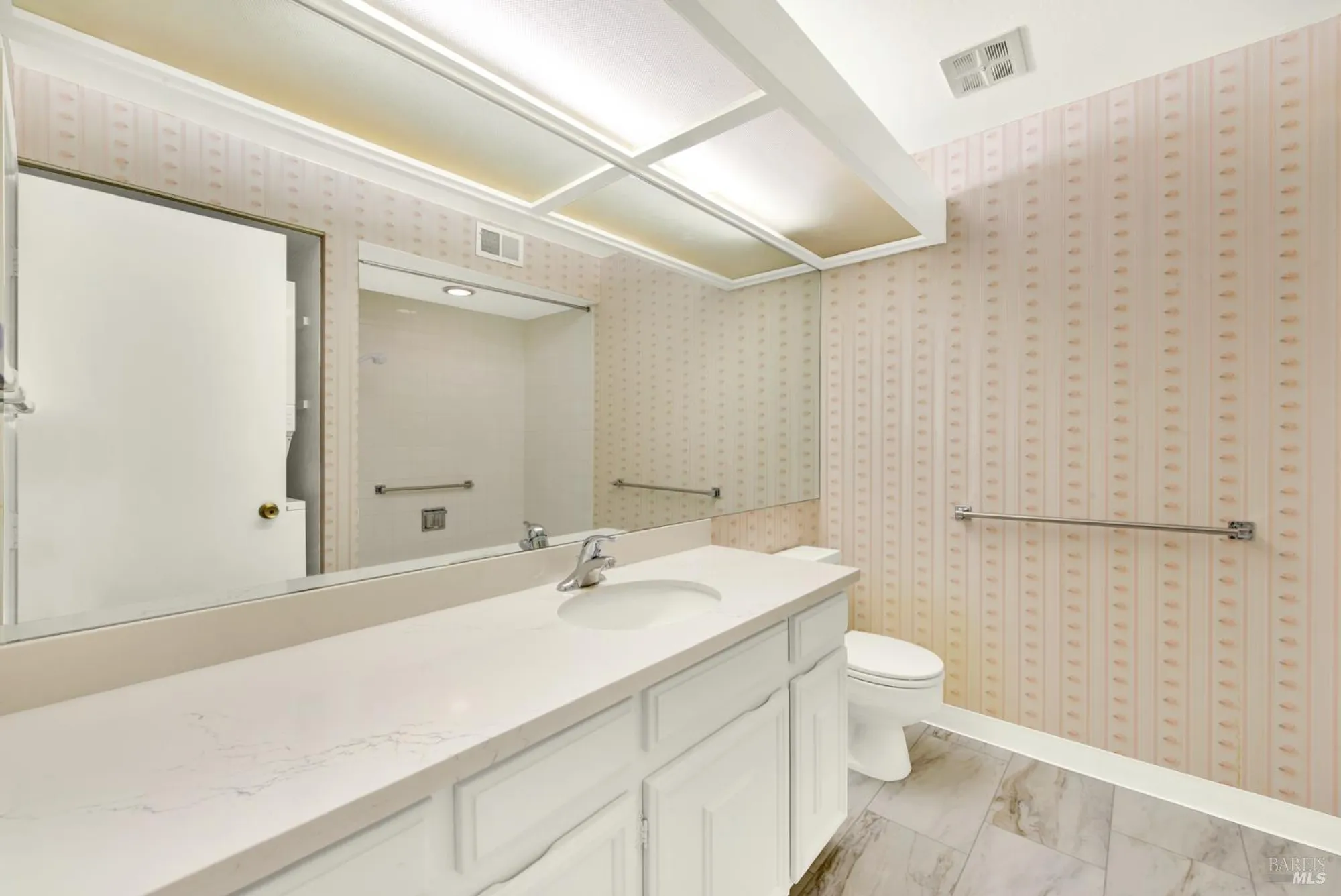 Property Slideshow image 20 of 29 | 1621 ptarmigan dr 3c, Walnut Creek, CA, 94595