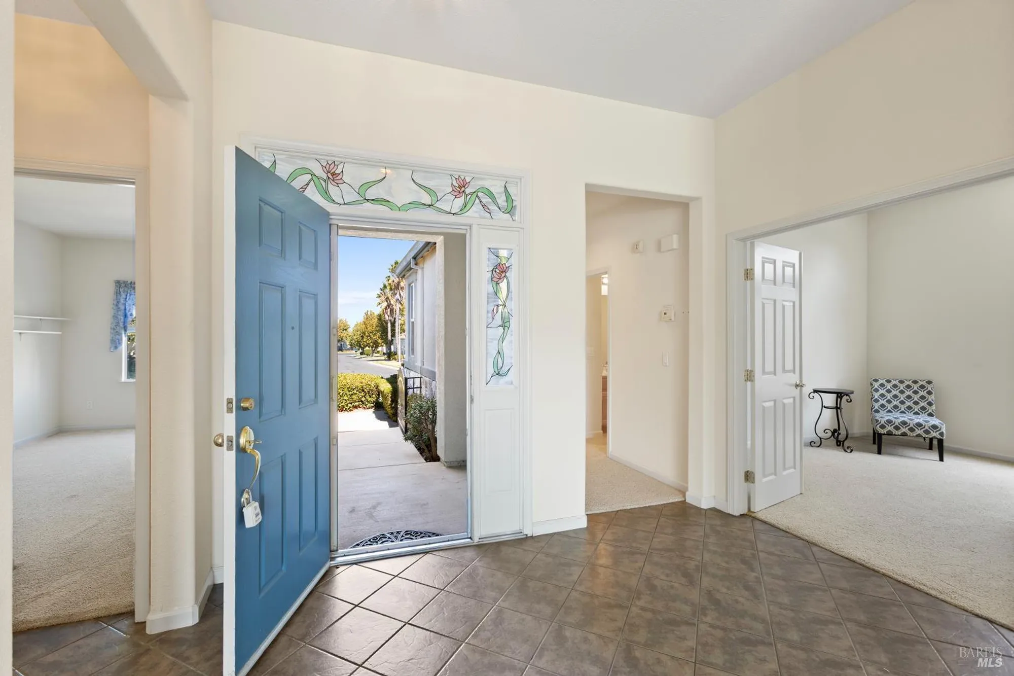 Property Slideshow image 19 of 69 | 319 cedar ridge dr, Rio Vista, CA, 94571