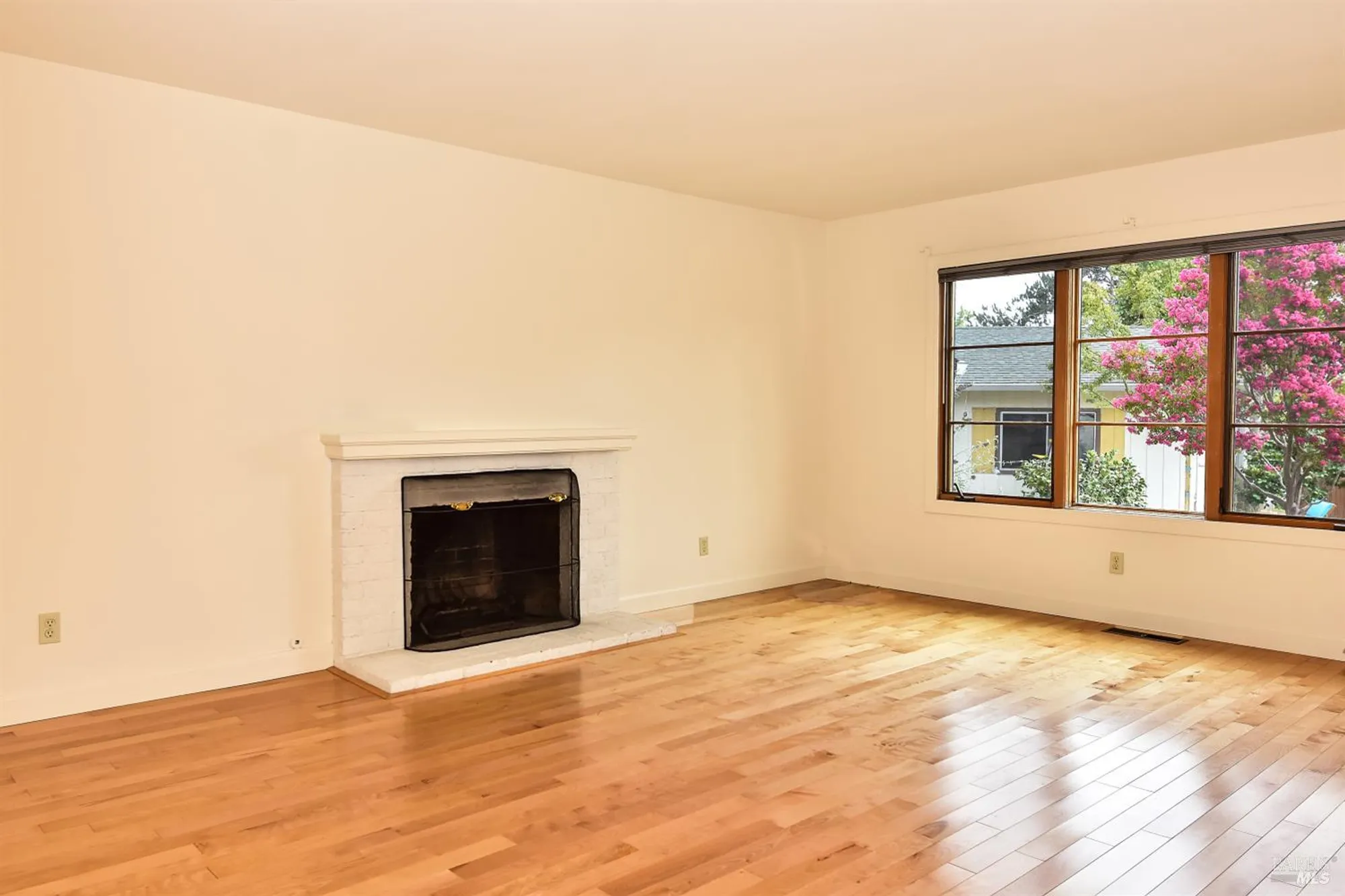 Property Slideshow image 6 of 37 | 20772 temelec dr, Sonoma, CA, 95476