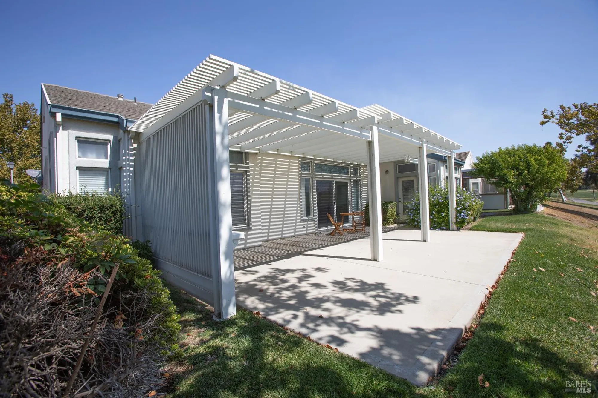 Property Slideshow image 6 of 69 | 319 cedar ridge dr, Rio Vista, CA, 94571