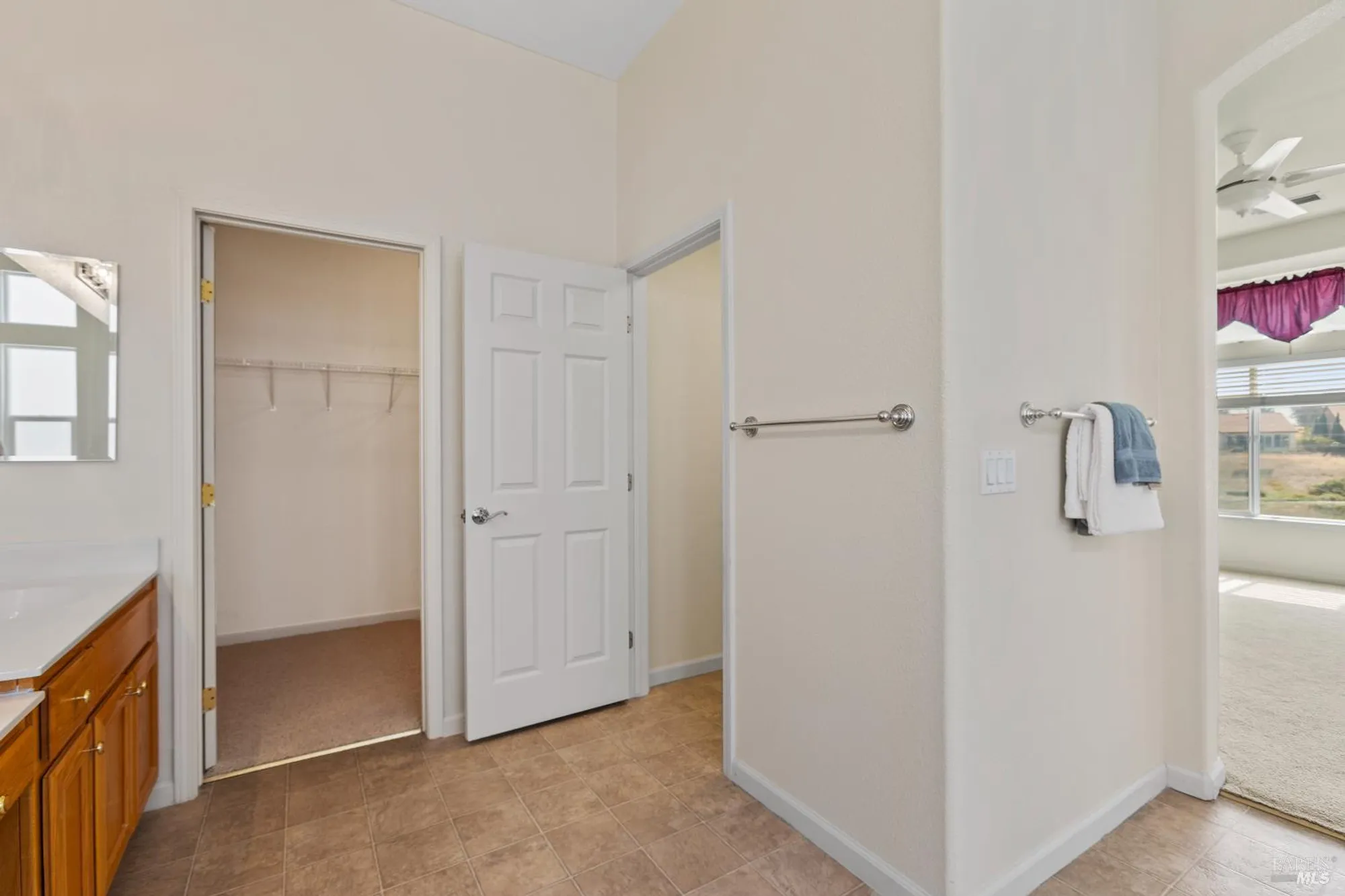 Property Slideshow image 39 of 69 | 319 cedar ridge dr, Rio Vista, CA, 94571