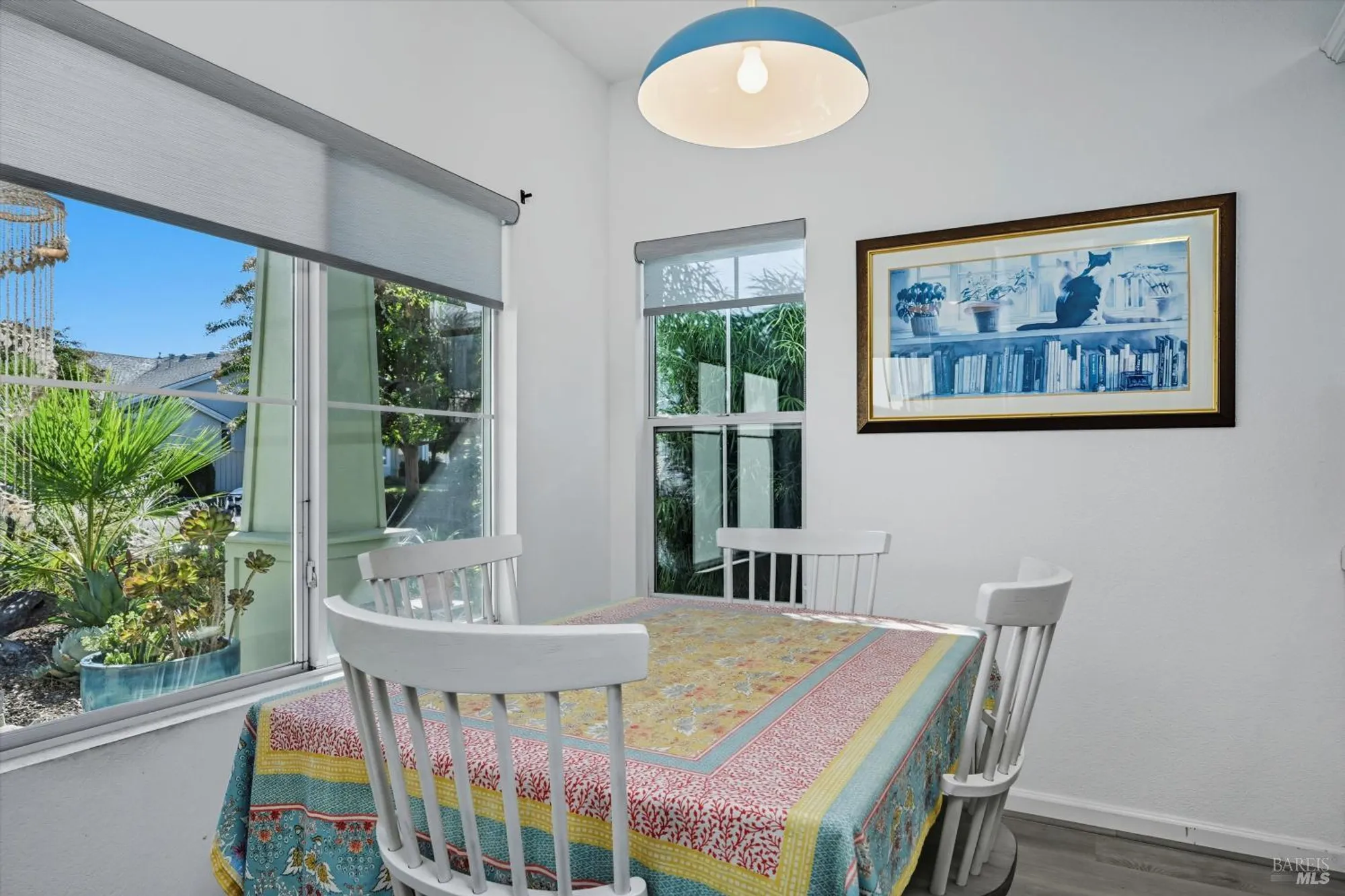 Property Slideshow image 16 of 40 | 124 wisteria cir, Cloverdale, CA, 95425