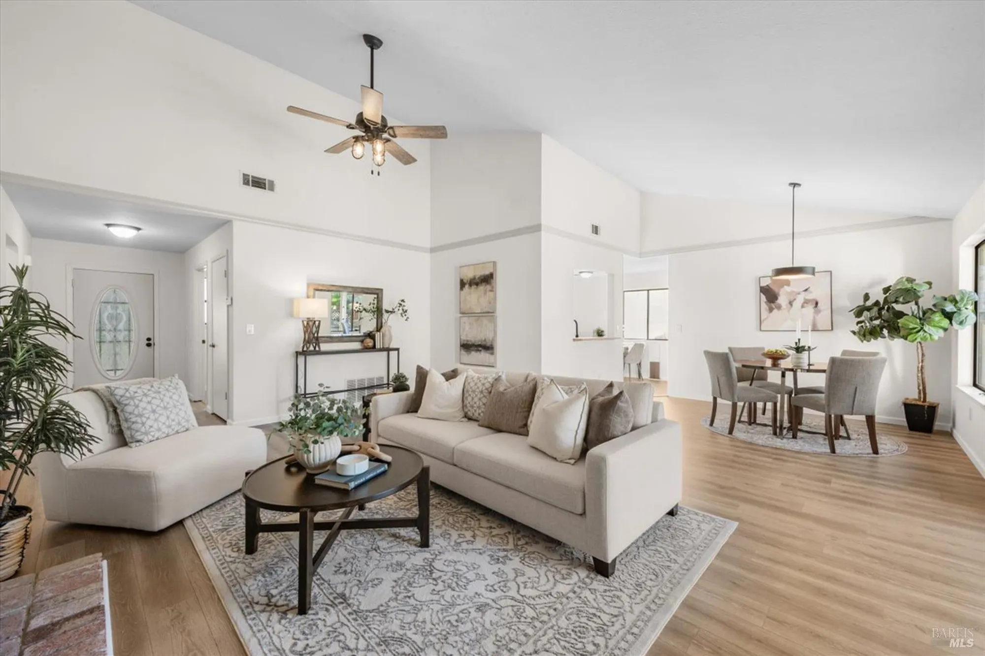 Property Slideshow image 4 of 49 | 107 inyo ct, Vacaville, CA, 95687