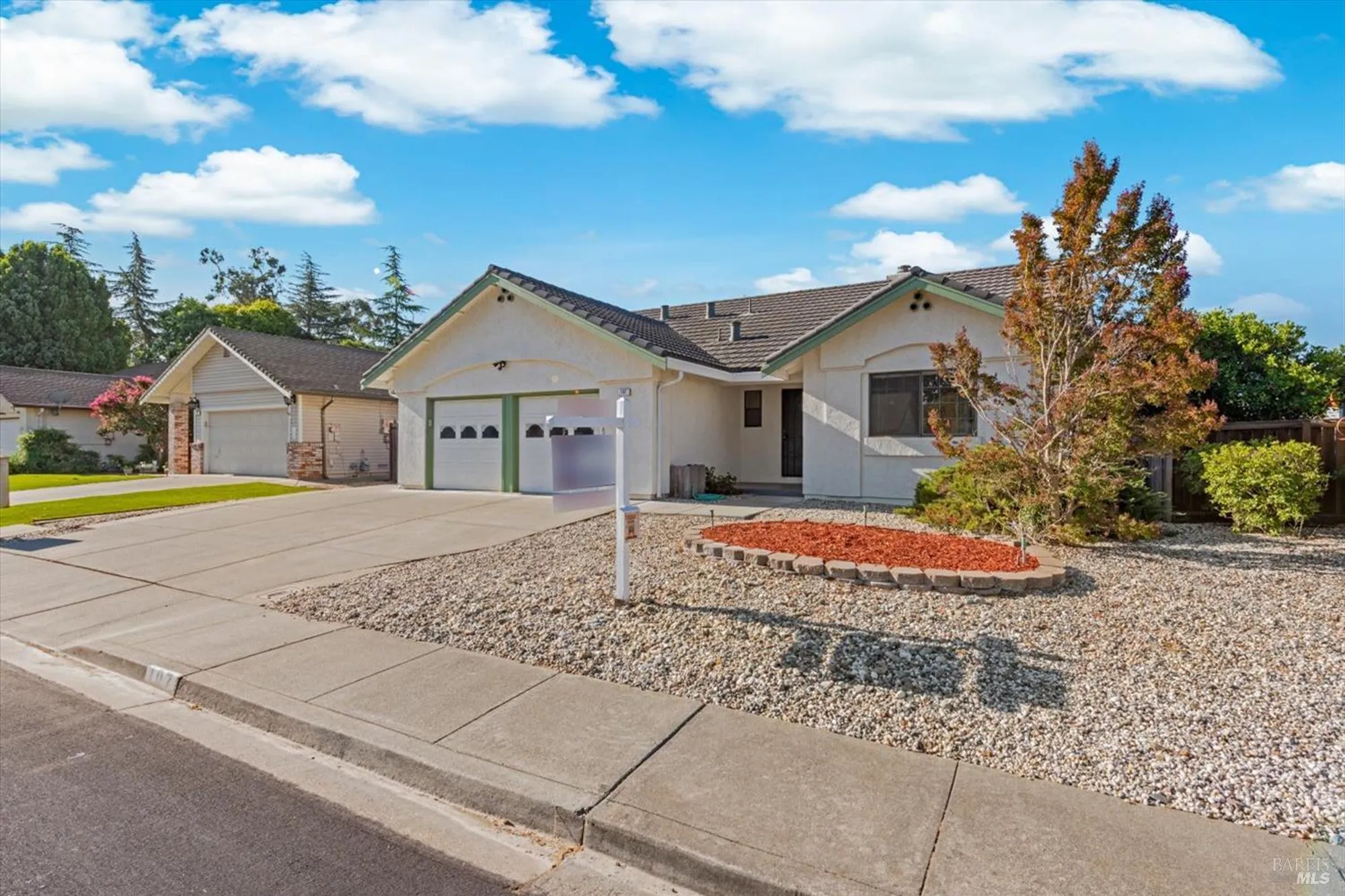 Property Slideshow image 3 of 49 | 107 inyo ct, Vacaville, CA, 95687