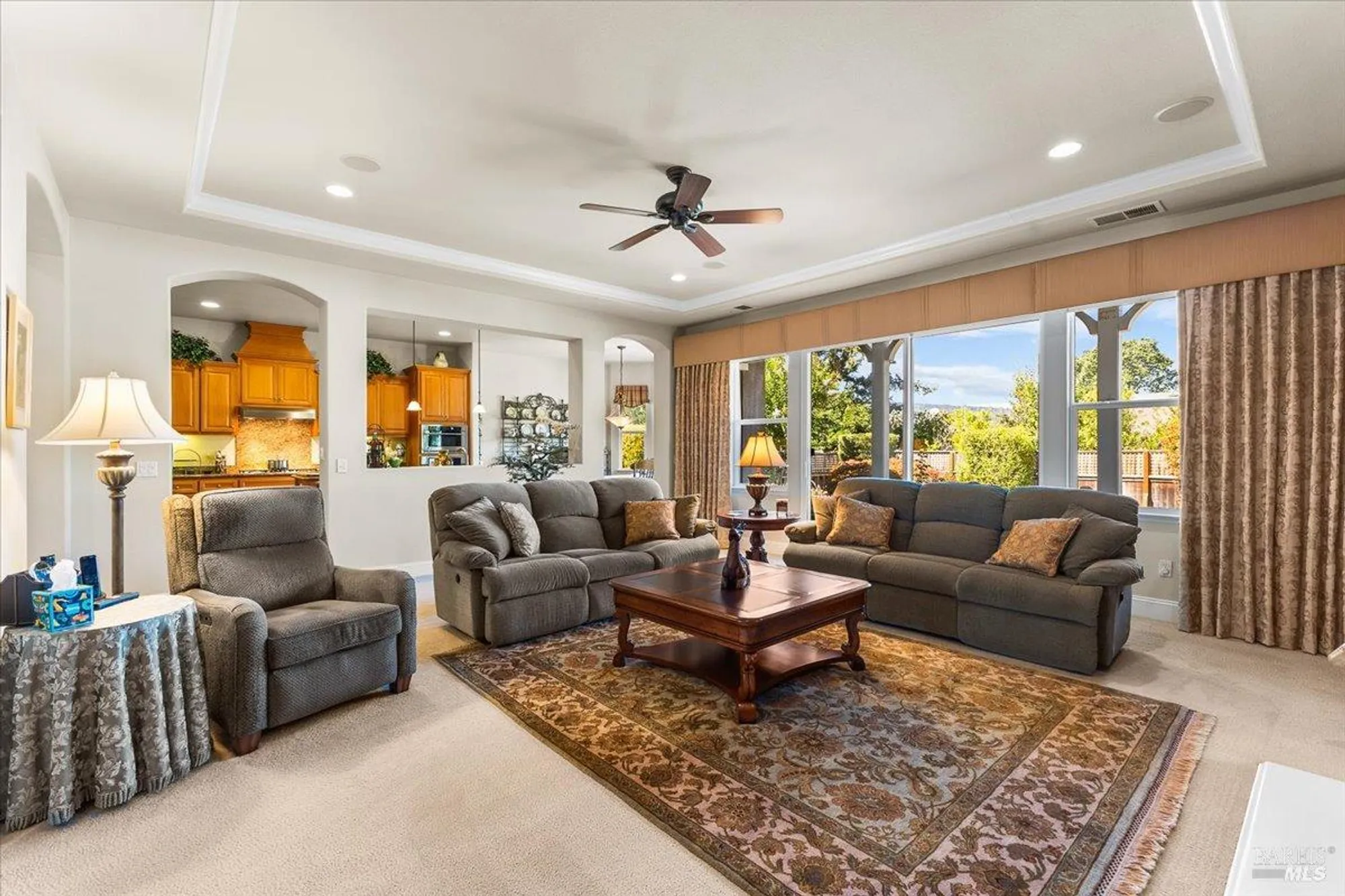 Property Slideshow image 11 of 44 | 9229 oak trail cir, Santa Rosa, CA, 95409