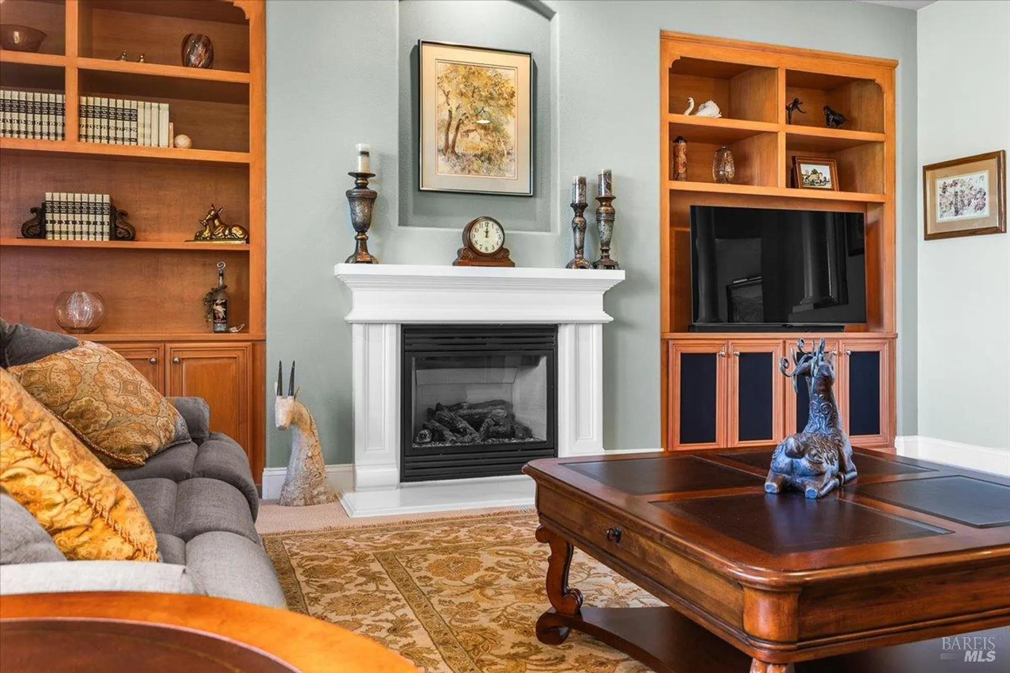 Property Slideshow image 14 of 44 | 9229 oak trail cir, Santa Rosa, CA, 95409