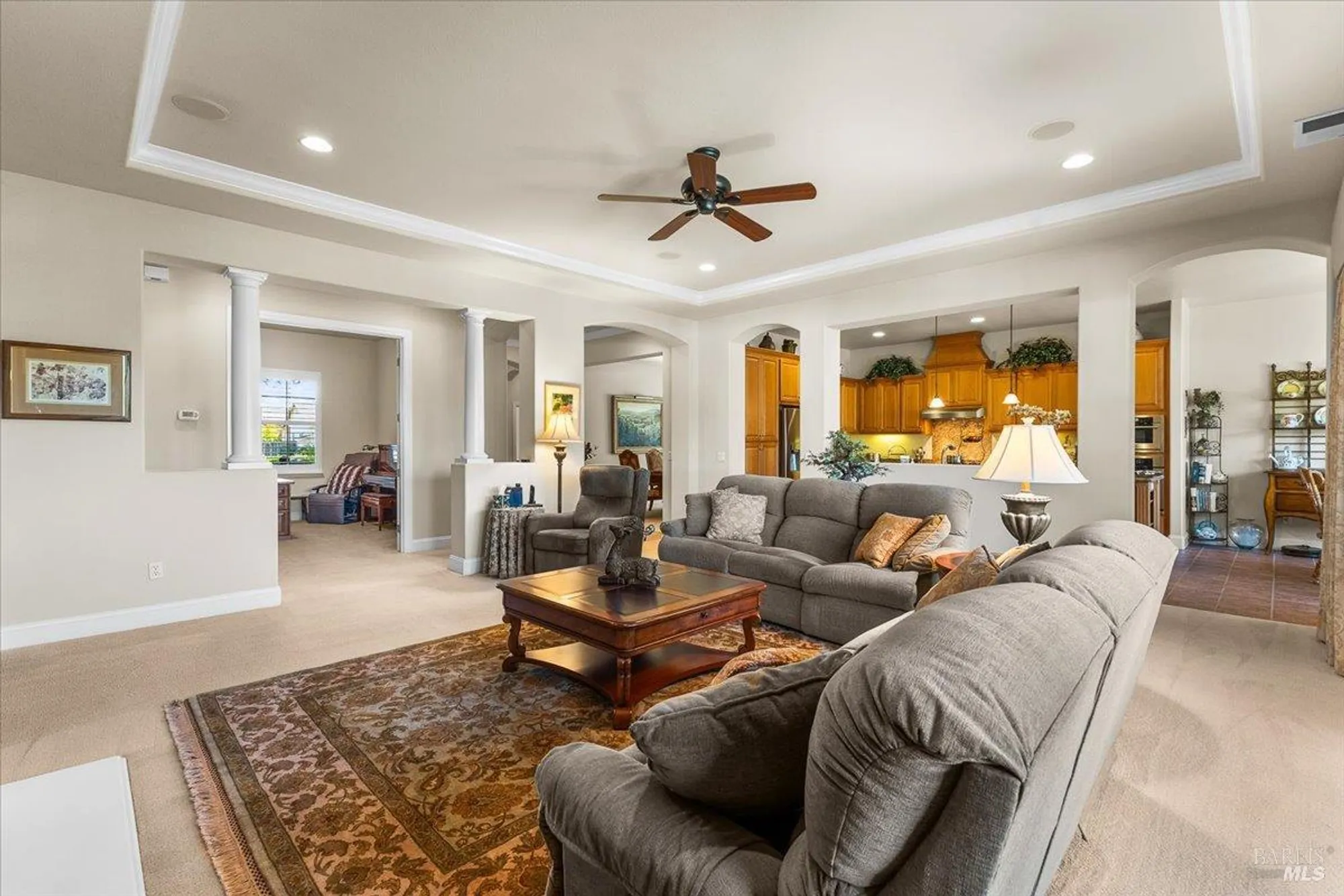 Property Slideshow image 12 of 44 | 9229 oak trail cir, Santa Rosa, CA, 95409