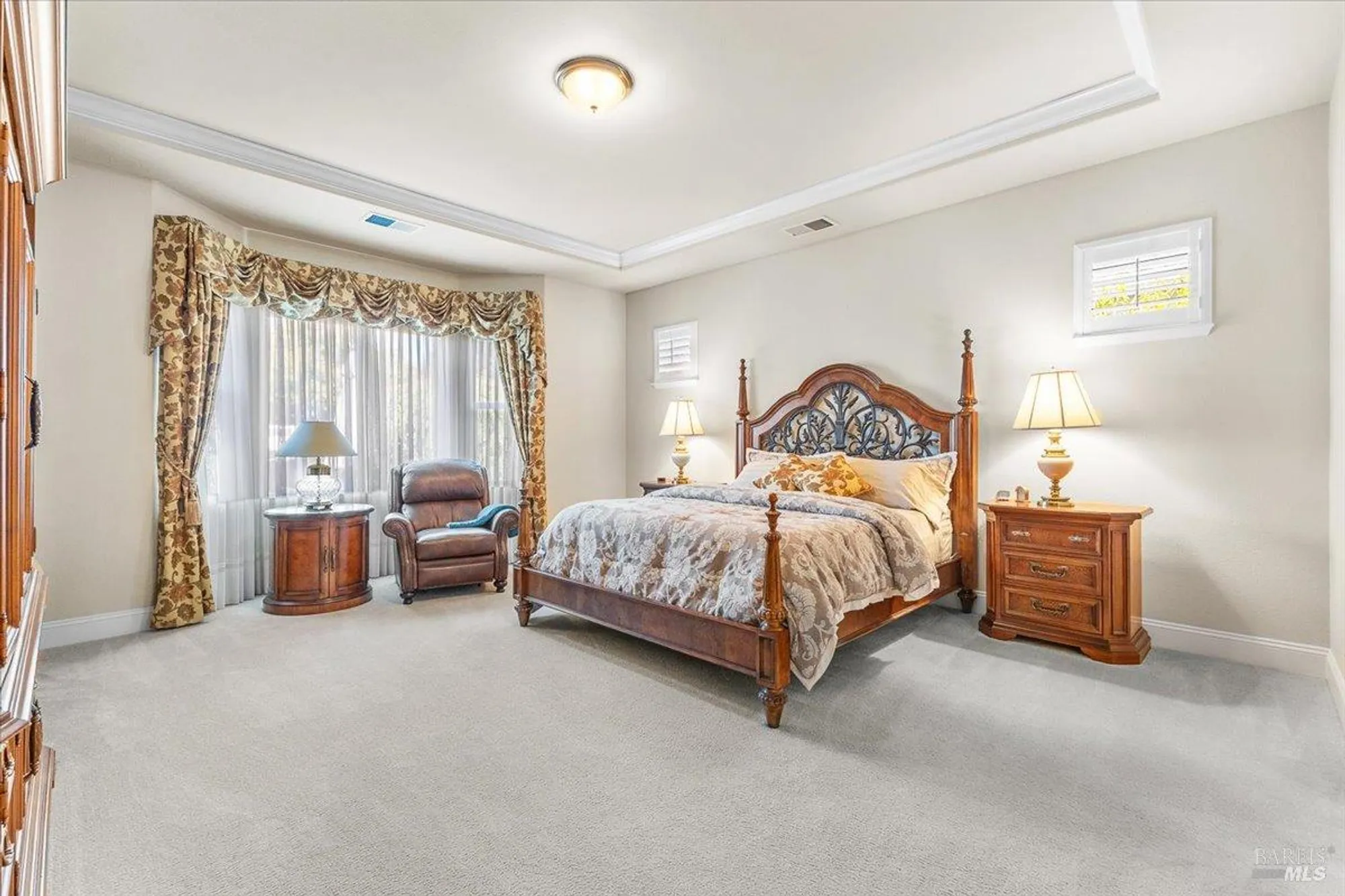 Property Slideshow image 29 of 44 | 9229 oak trail cir, Santa Rosa, CA, 95409