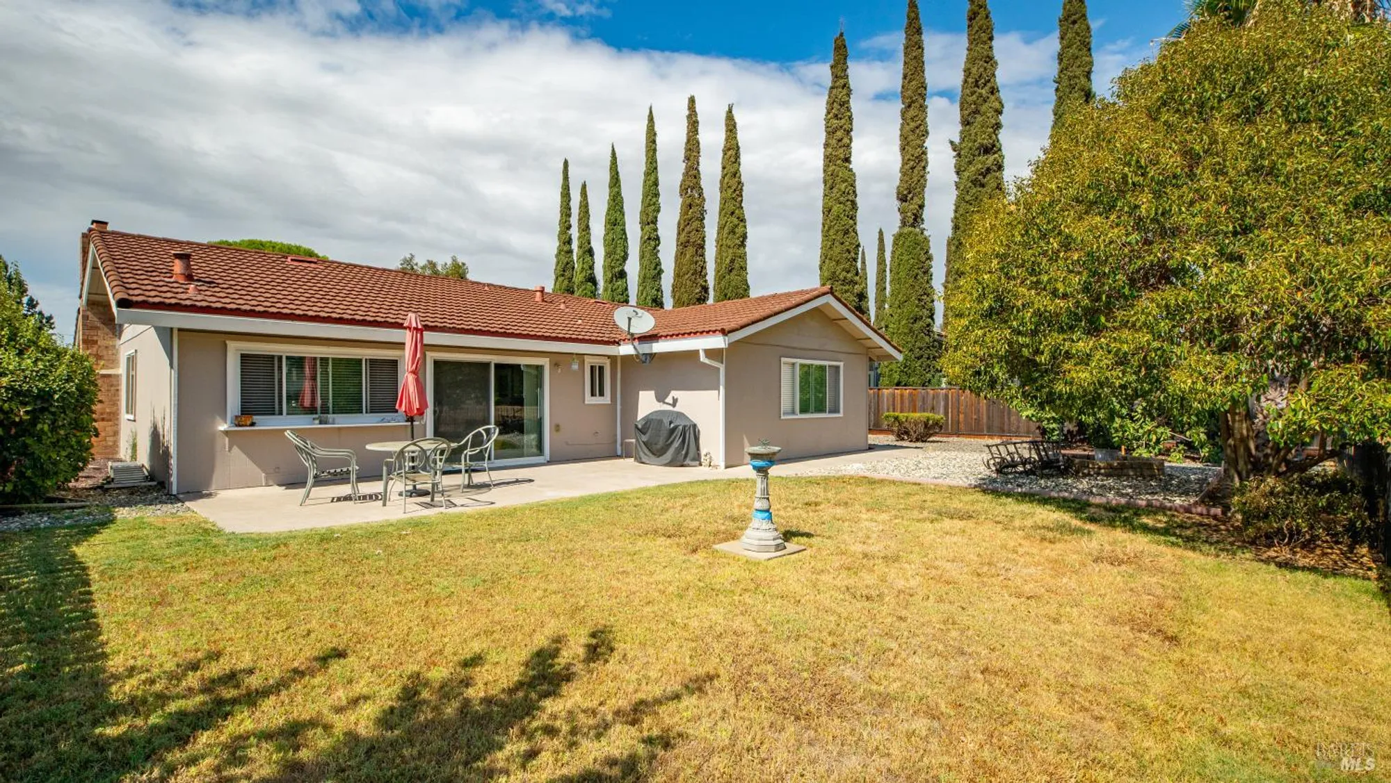Property Slideshow image 39 of 59 | 442 yellowstone dr, Vacaville, CA, 95687