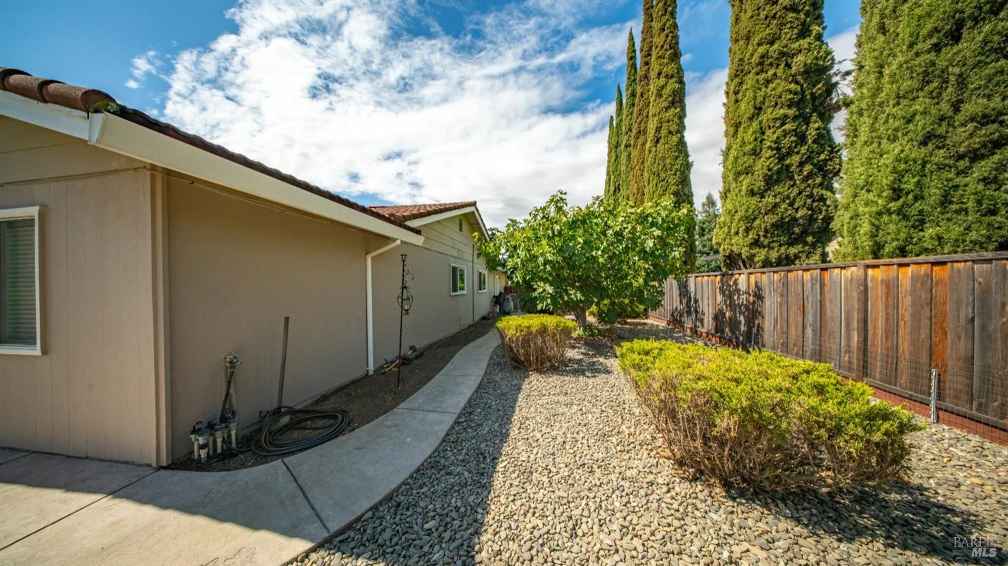 Property Slideshow image 47 of 59 | 442 yellowstone dr, Vacaville, CA, 95687