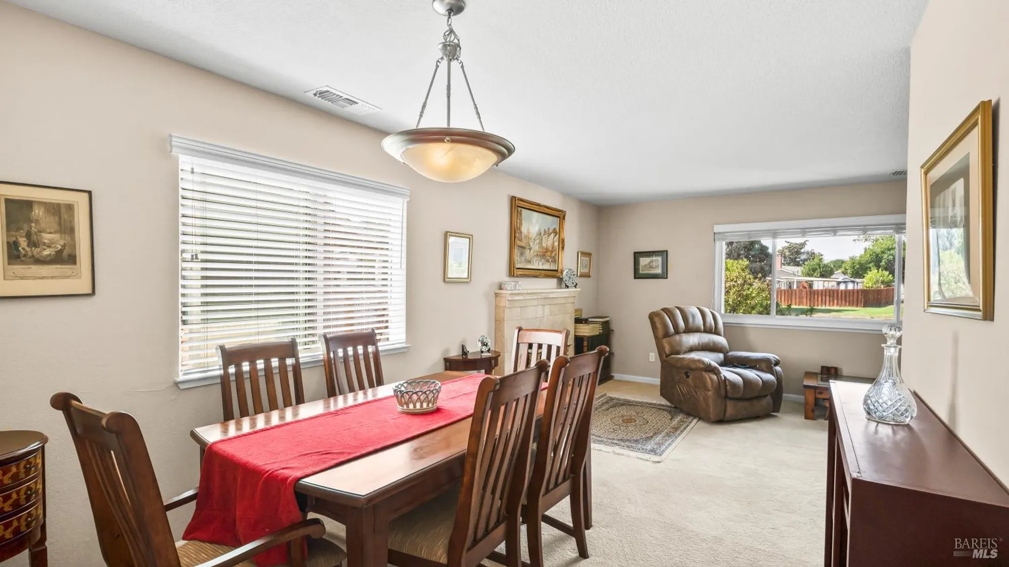 Property Slideshow image 11 of 59 | 442 yellowstone dr, Vacaville, CA, 95687