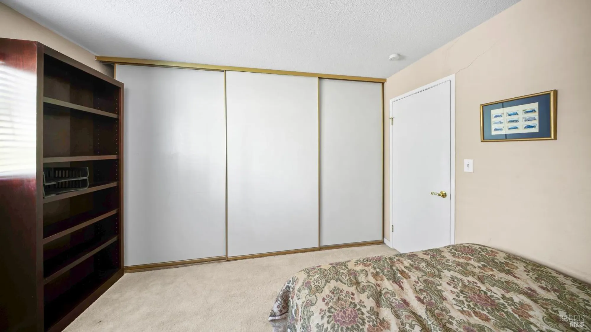 Property Slideshow image 27 of 59 | 442 yellowstone dr, Vacaville, CA, 95687