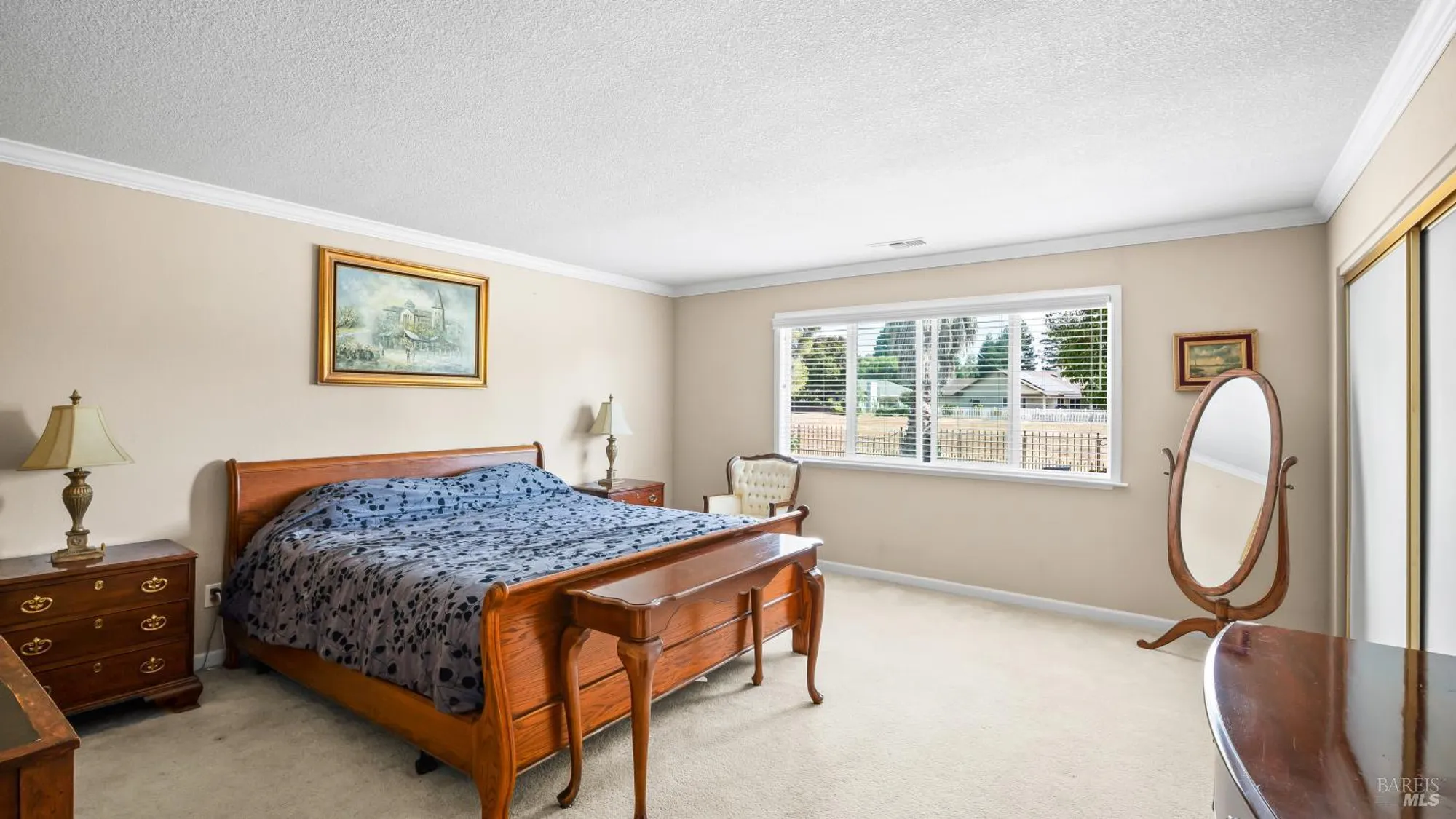 Property Slideshow image 28 of 59 | 442 yellowstone dr, Vacaville, CA, 95687