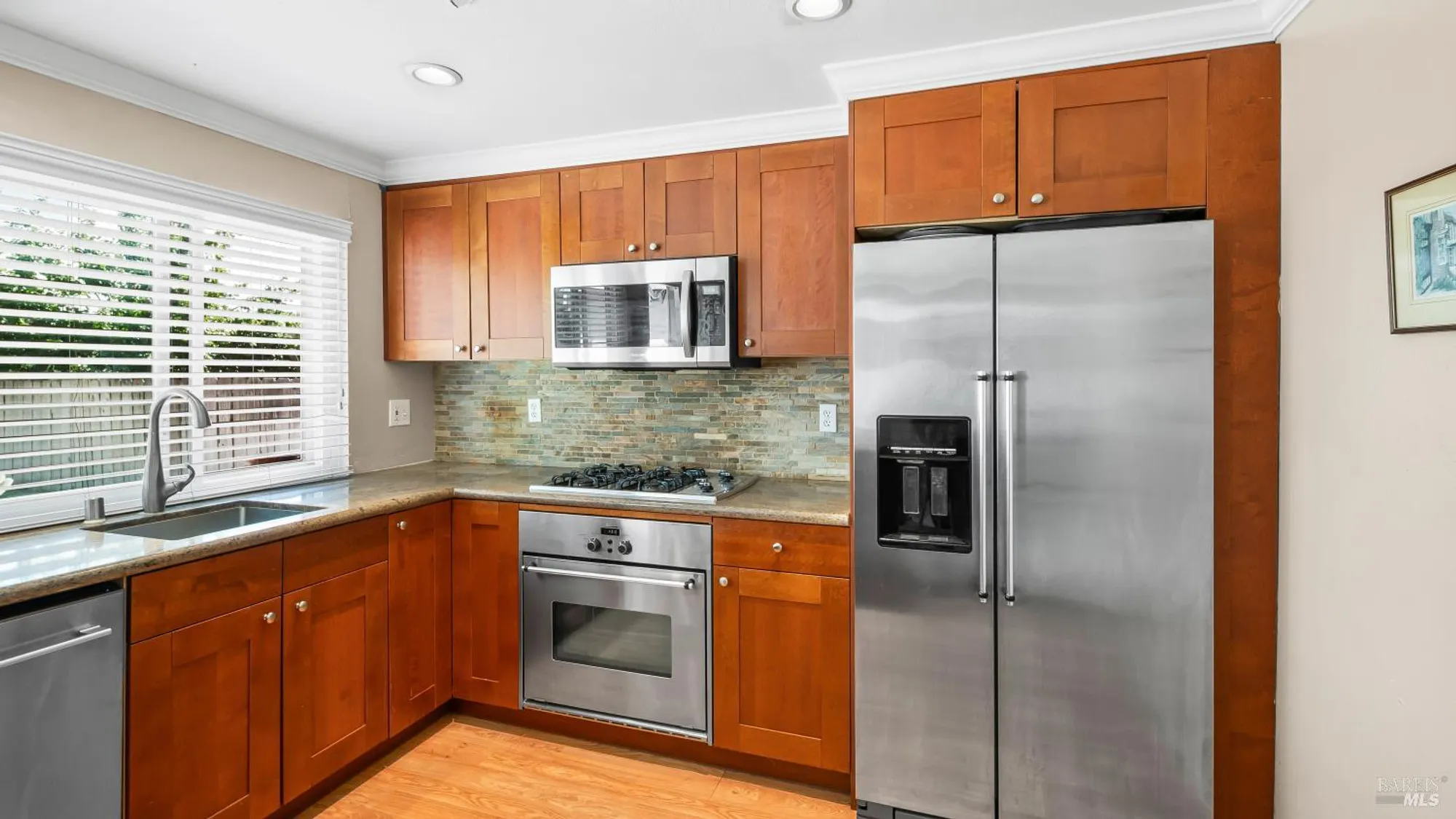 Property Slideshow image 14 of 59 | 442 yellowstone dr, Vacaville, CA, 95687