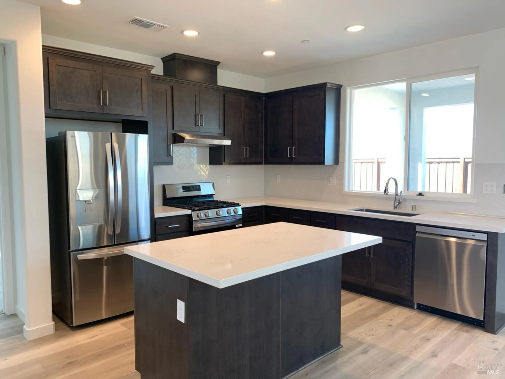 Property Slideshow image 4 of 51 | 2640 hopscotch st, Rio Vista, CA, 94571