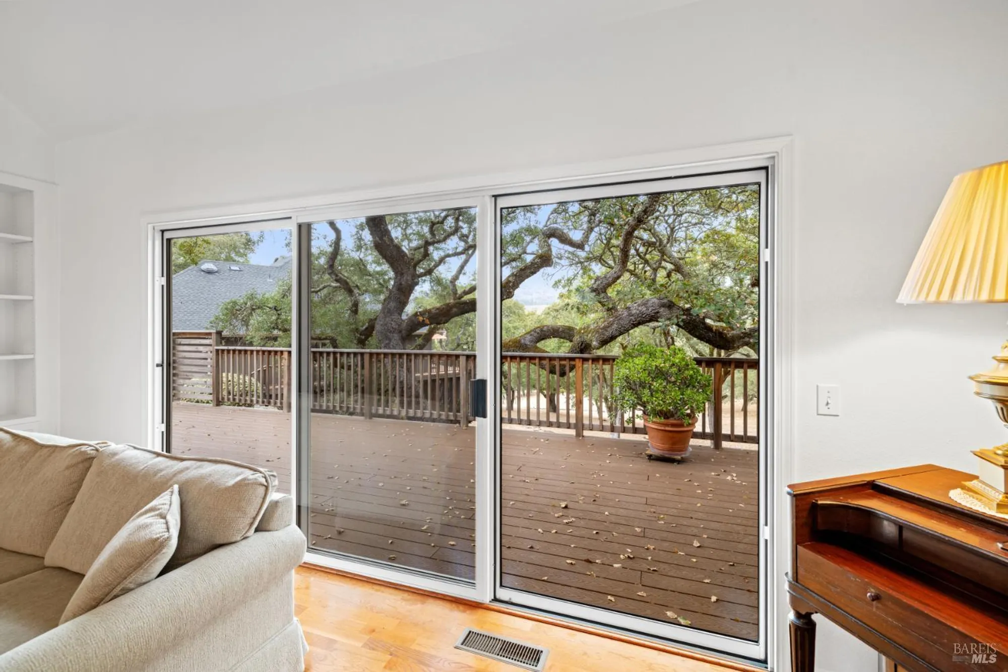 Property Slideshow image 13 of 67 | 6334 pleasant vista pl, Santa Rosa, CA, 95409