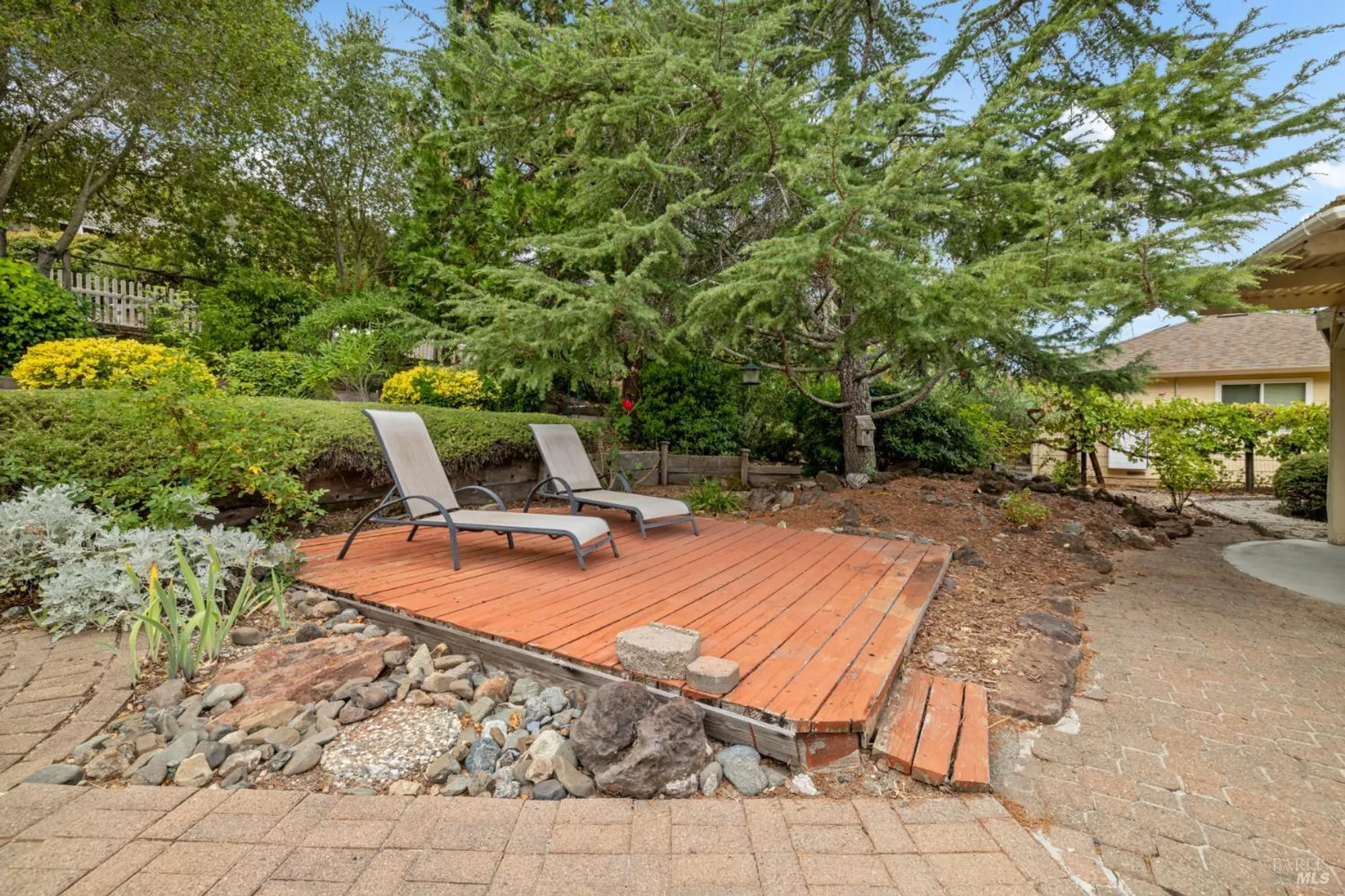 Property Slideshow image 22 of 24 | 7256 oakmont dr, Santa Rosa, CA, 95409