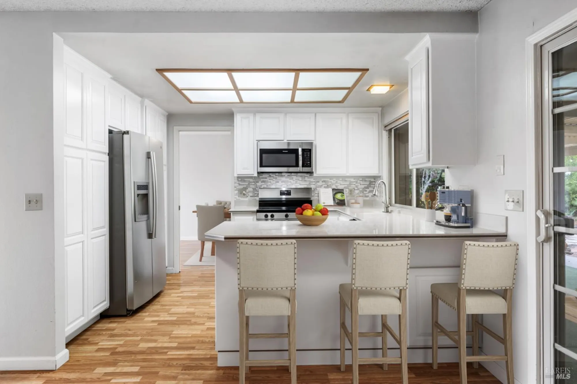 Property Slideshow image 8 of 24 | 7256 oakmont dr, Santa Rosa, CA, 95409