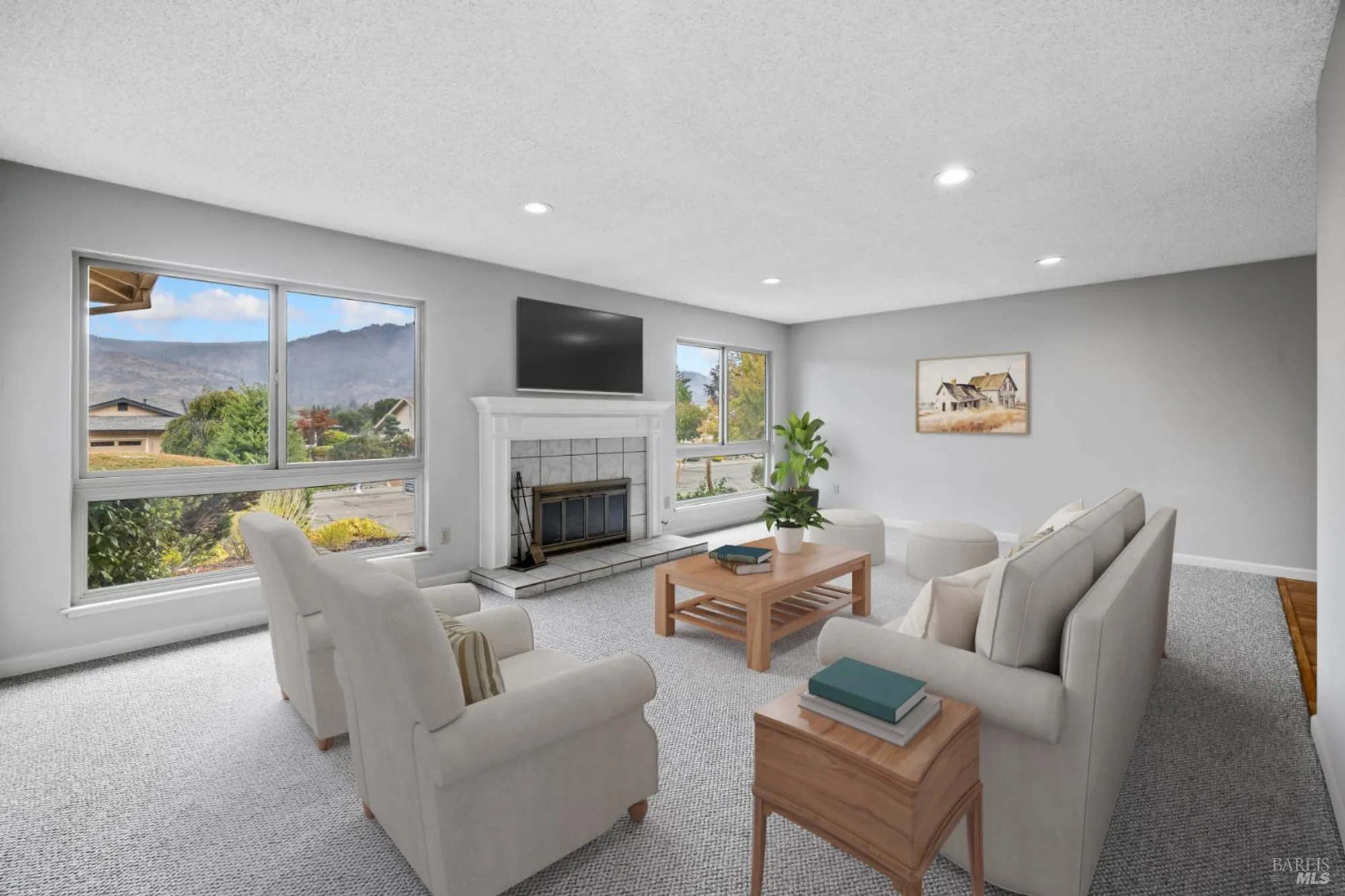 Property Slideshow image 4 of 24 | 7256 oakmont dr, Santa Rosa, CA, 95409