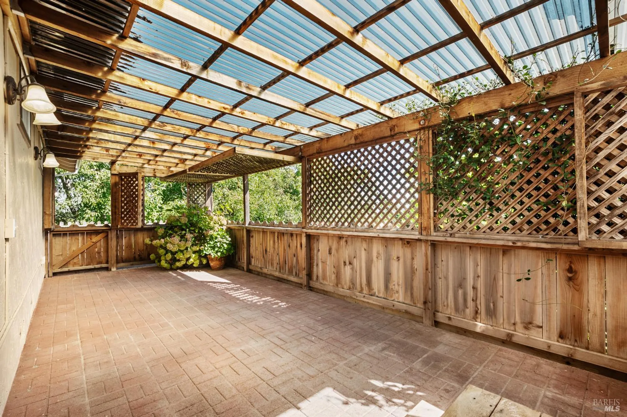 Property Slideshow image 21 of 59 | 175 temelec cir, Sonoma, CA, 95476