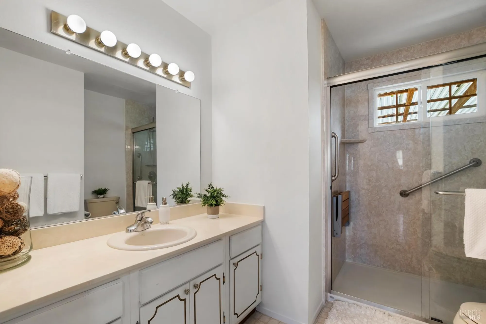 Property Slideshow image 29 of 59 | 175 temelec cir, Sonoma, CA, 95476