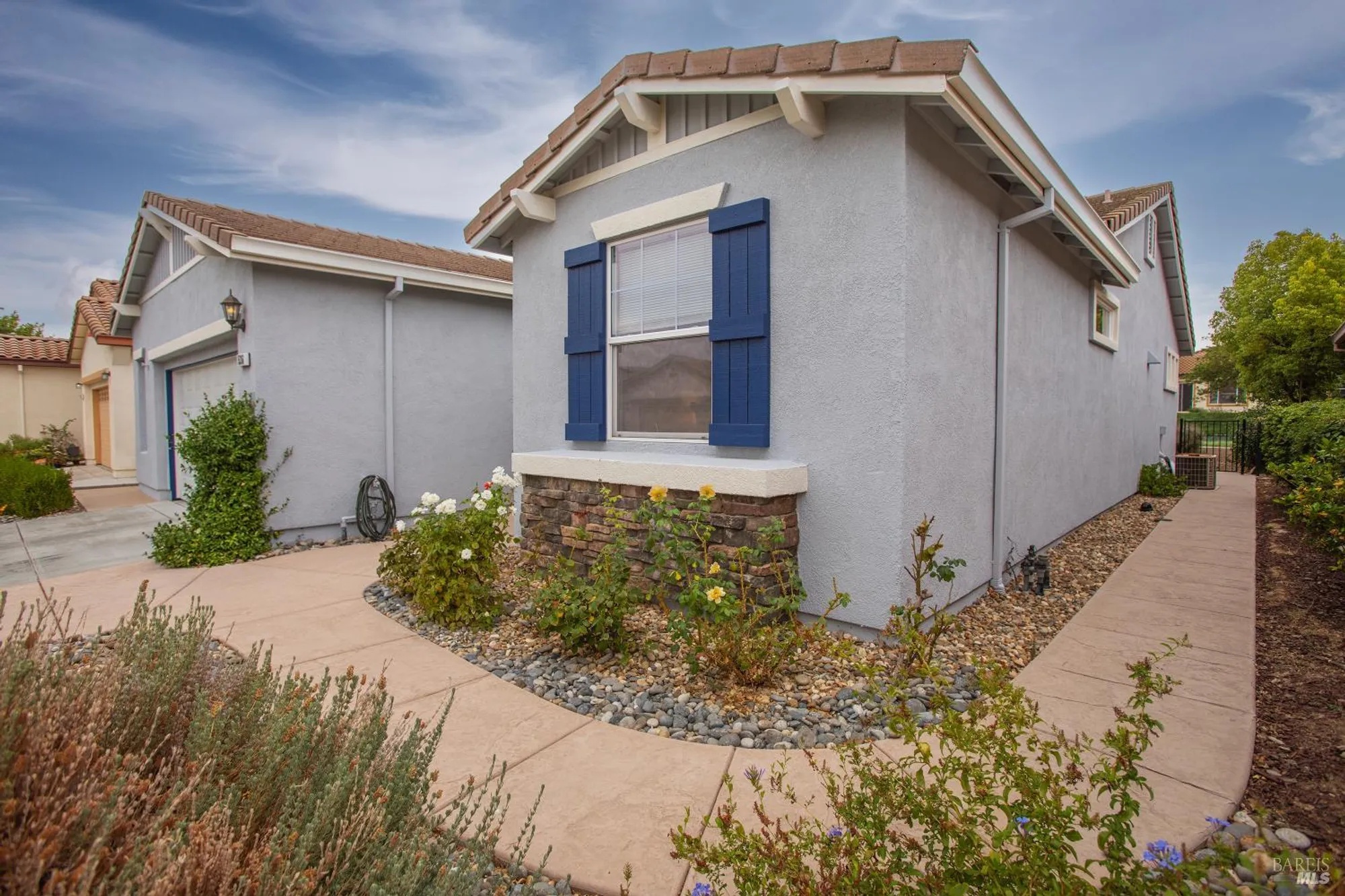 Property Slideshow image 4 of 39 | 536 quail walk way, Rio Vista, CA, 94571