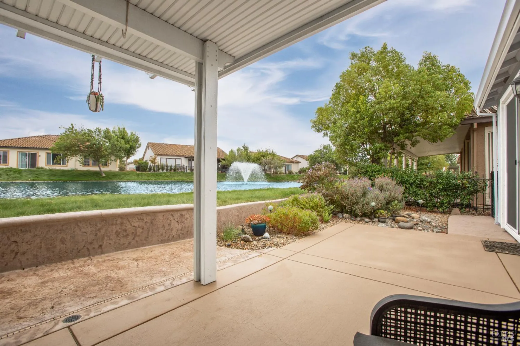 Property Slideshow image 12 of 39 | 536 quail walk way, Rio Vista, CA, 94571