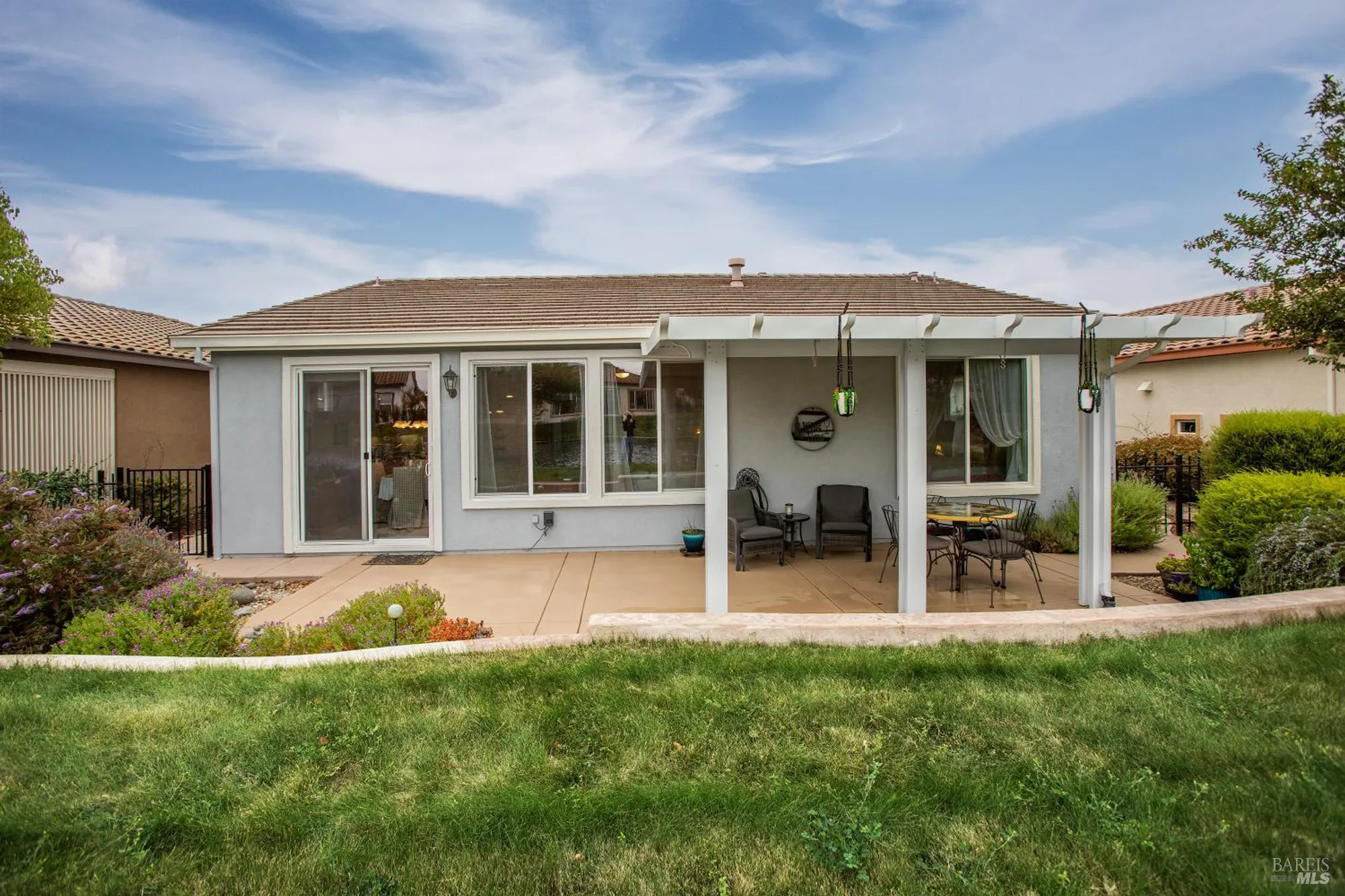 Property Slideshow image 8 of 39 | 536 quail walk way, Rio Vista, CA, 94571