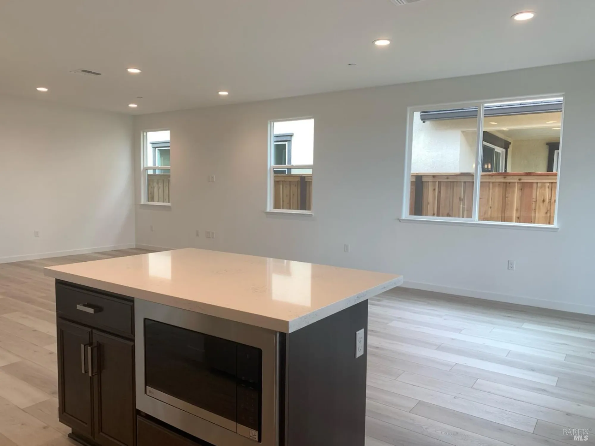 Property Slideshow image 5 of 20 | 2666 hopscotch st, Rio Vista, CA, 94571