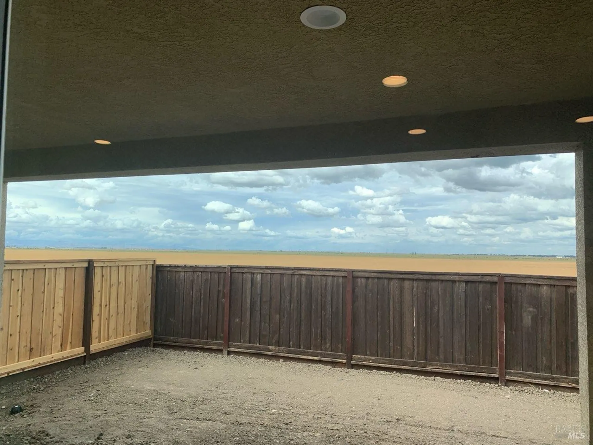 Property Slideshow image 11 of 20 | 2666 hopscotch st, Rio Vista, CA, 94571