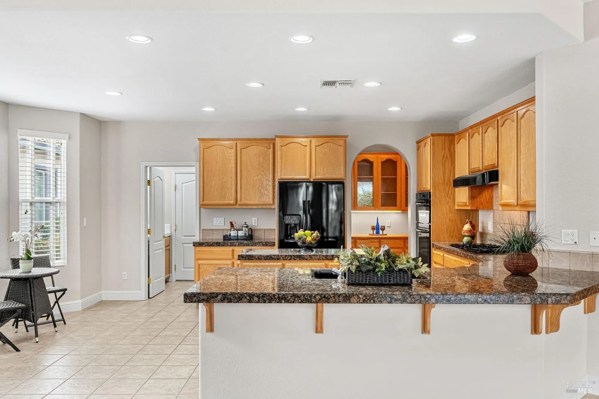 Property Slideshow image 14 of 79 | 408 willow brook way, Rio Vista, CA, 94571