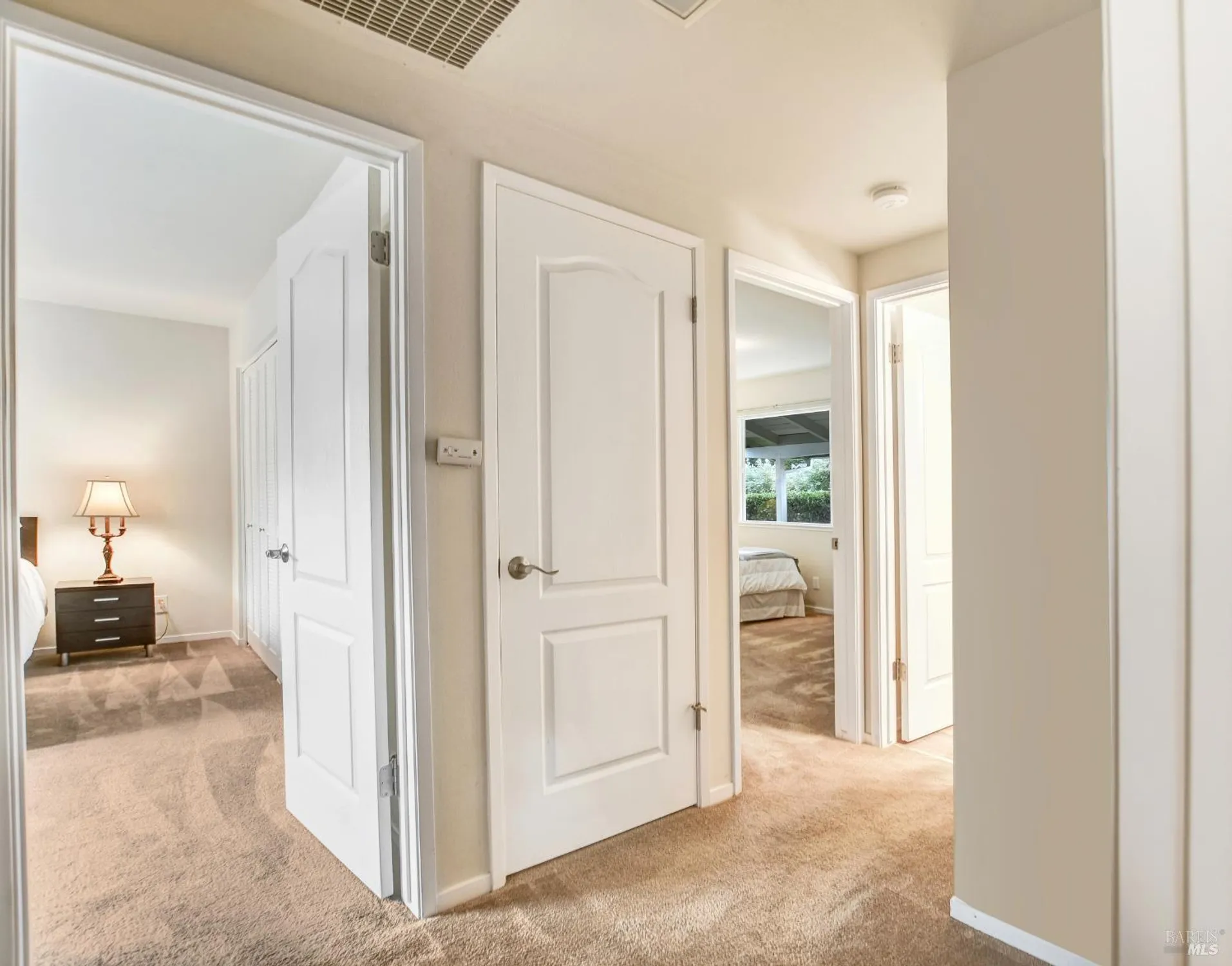 Property Slideshow image 11 of 24 | 284 valley oaks dr, Santa Rosa, CA, 95409