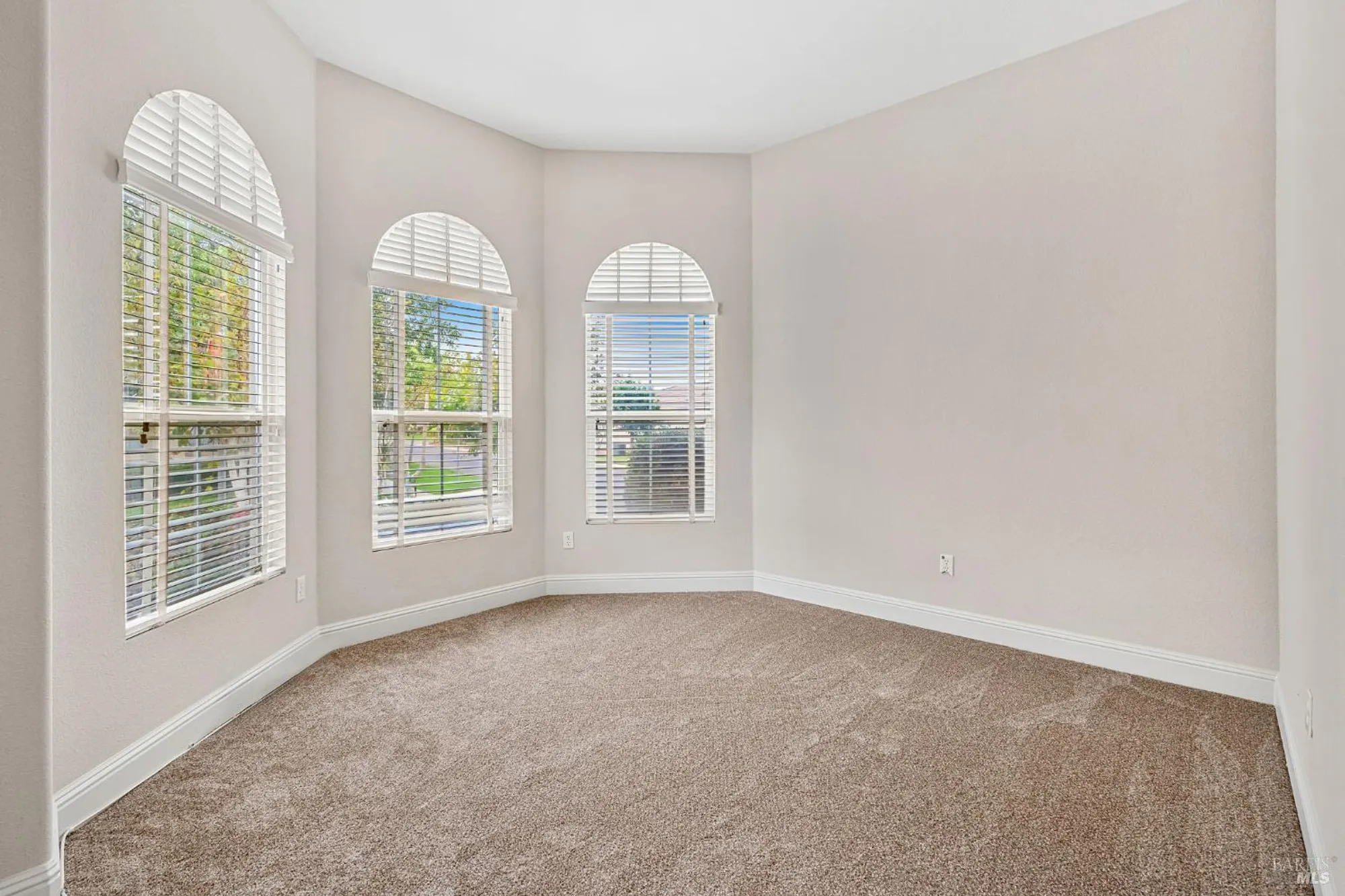 Property Slideshow image 31 of 79 | 408 willow brook way, Rio Vista, CA, 94571