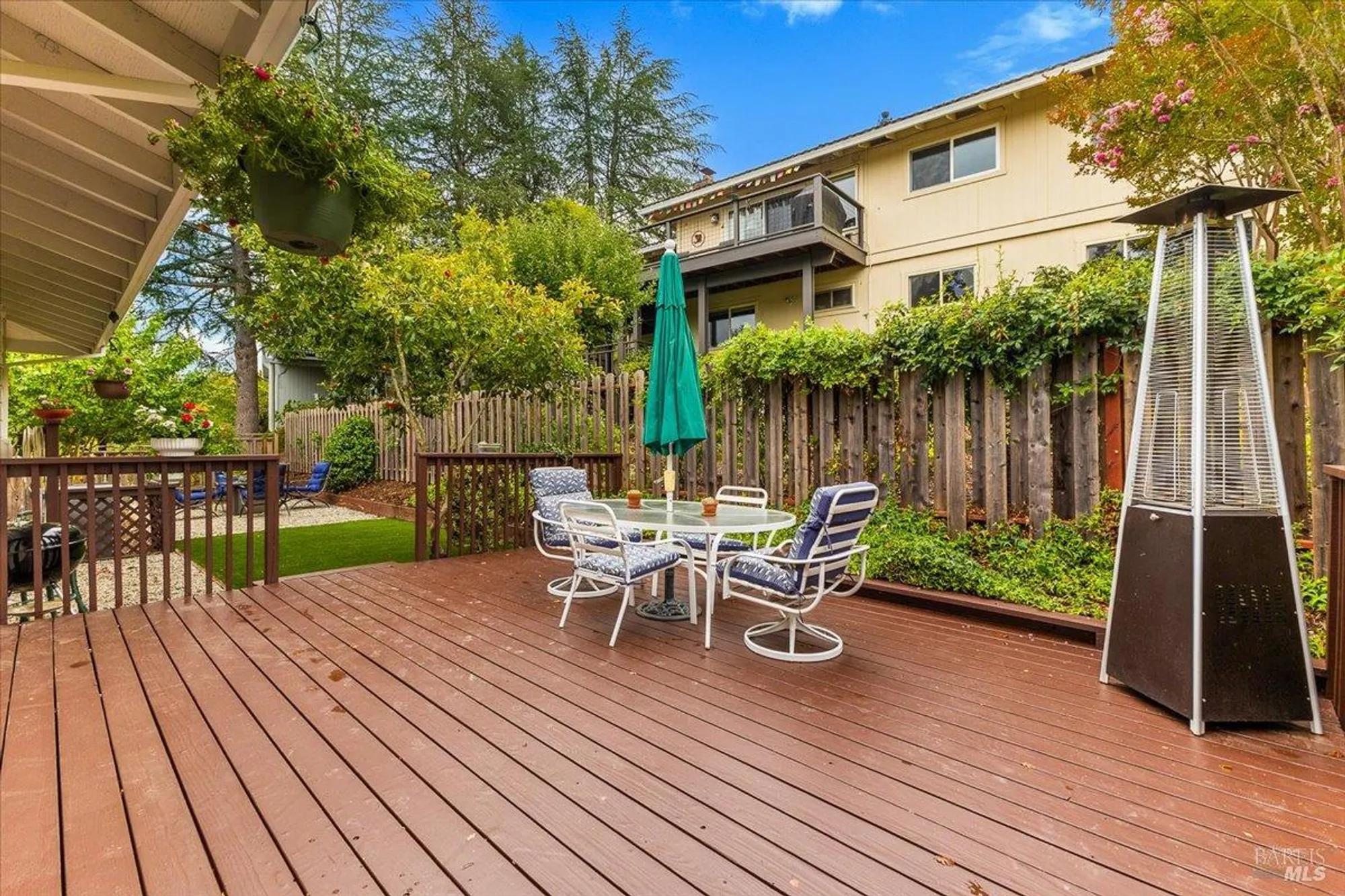 Property Slideshow image 39 of 49 | 6850 oakmont dr, Santa Rosa, CA, 95409