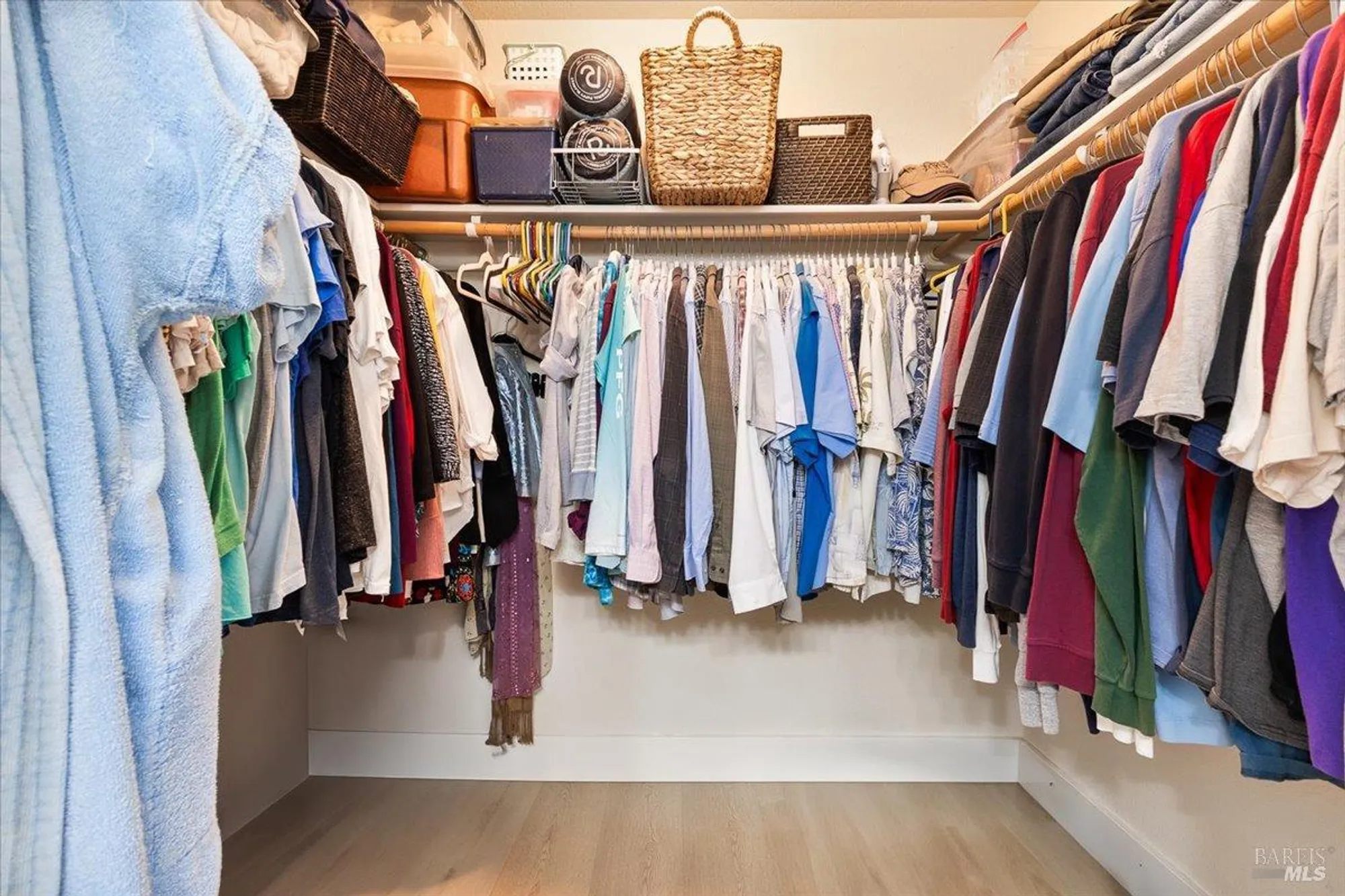 Property Slideshow image 27 of 49 | 6850 oakmont dr, Santa Rosa, CA, 95409