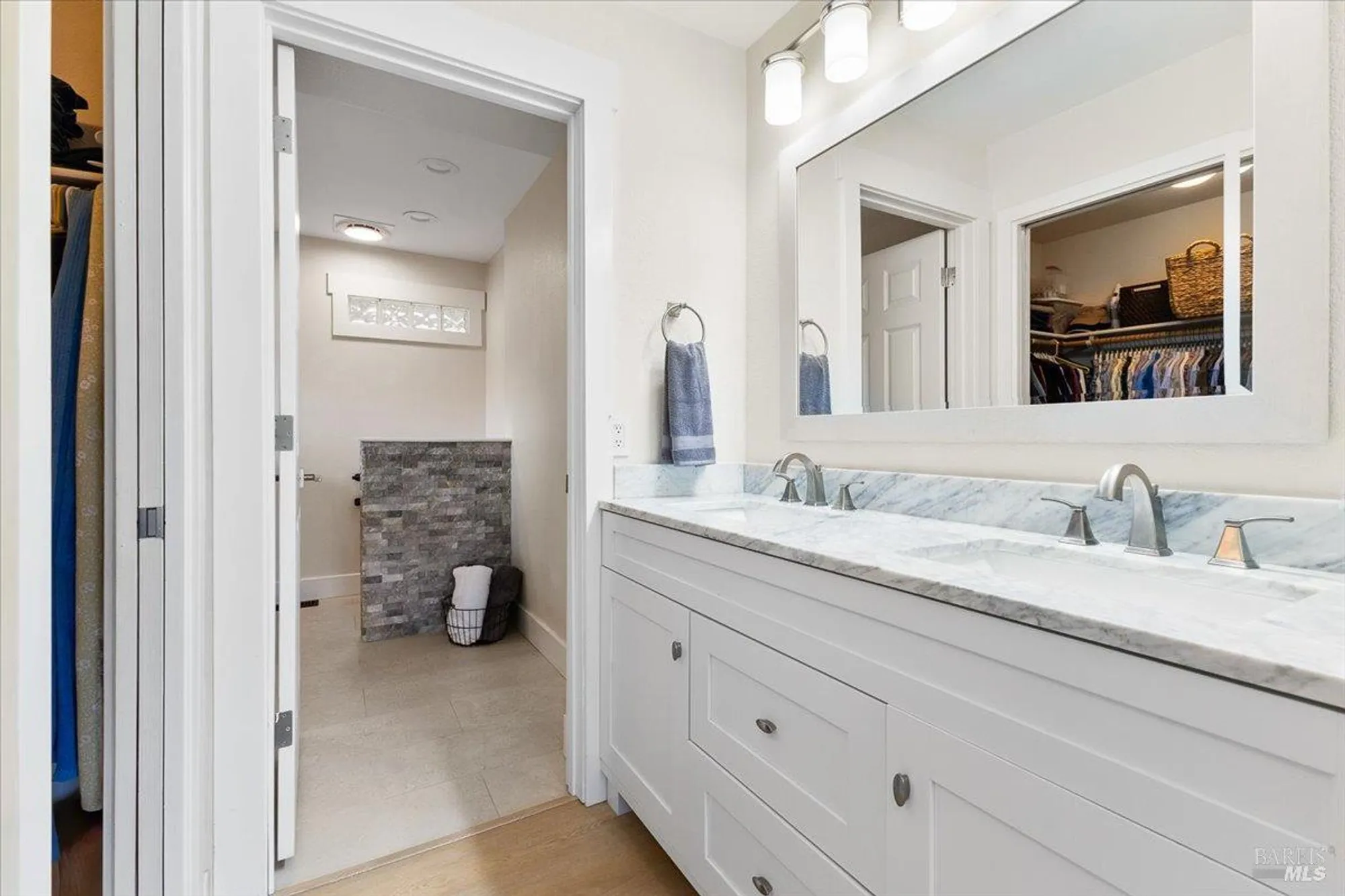 Property Slideshow image 24 of 49 | 6850 oakmont dr, Santa Rosa, CA, 95409