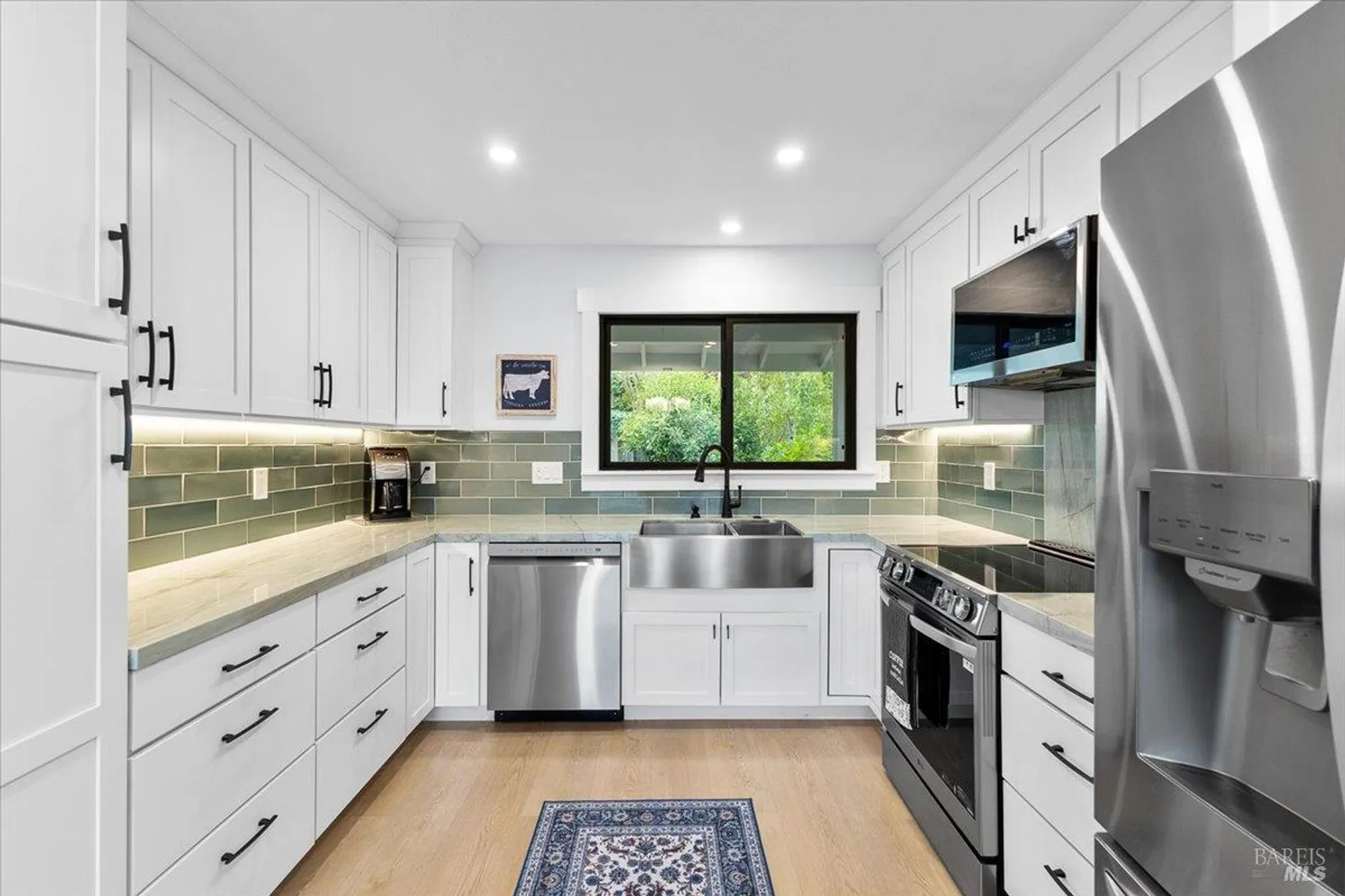 Property Slideshow image 15 of 49 | 6850 oakmont dr, Santa Rosa, CA, 95409