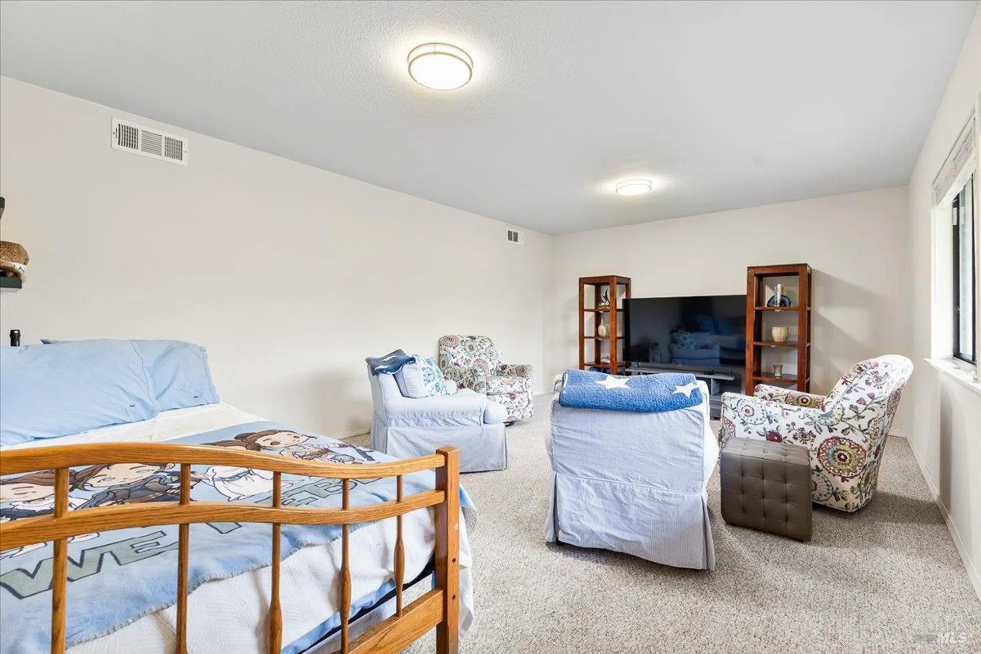 Property Slideshow image 31 of 49 | 6850 oakmont dr, Santa Rosa, CA, 95409