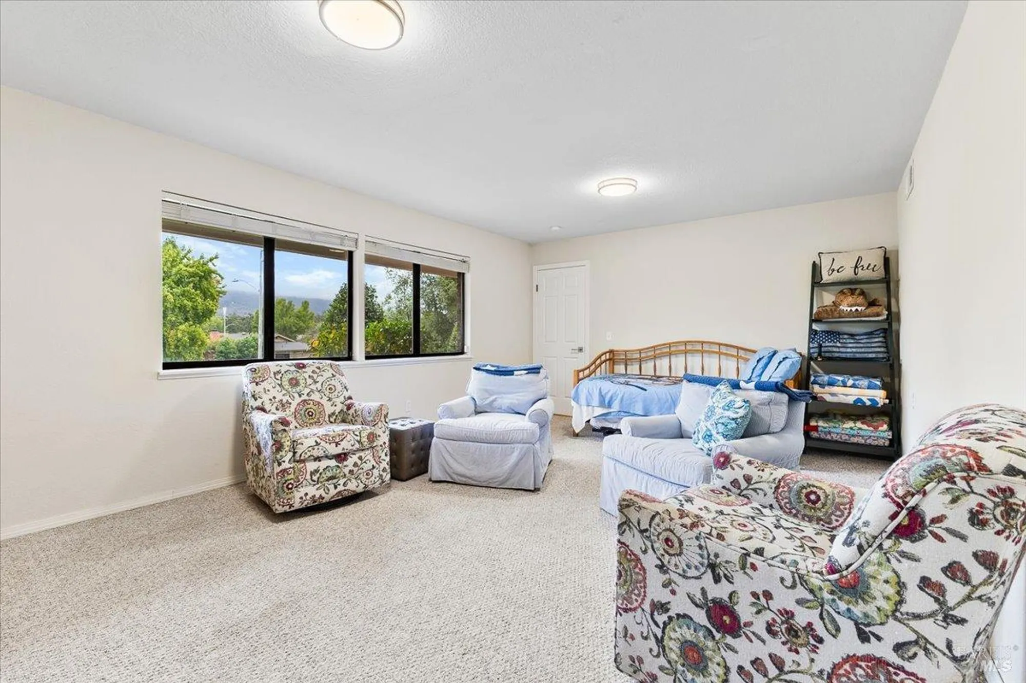Property Slideshow image 32 of 49 | 6850 oakmont dr, Santa Rosa, CA, 95409
