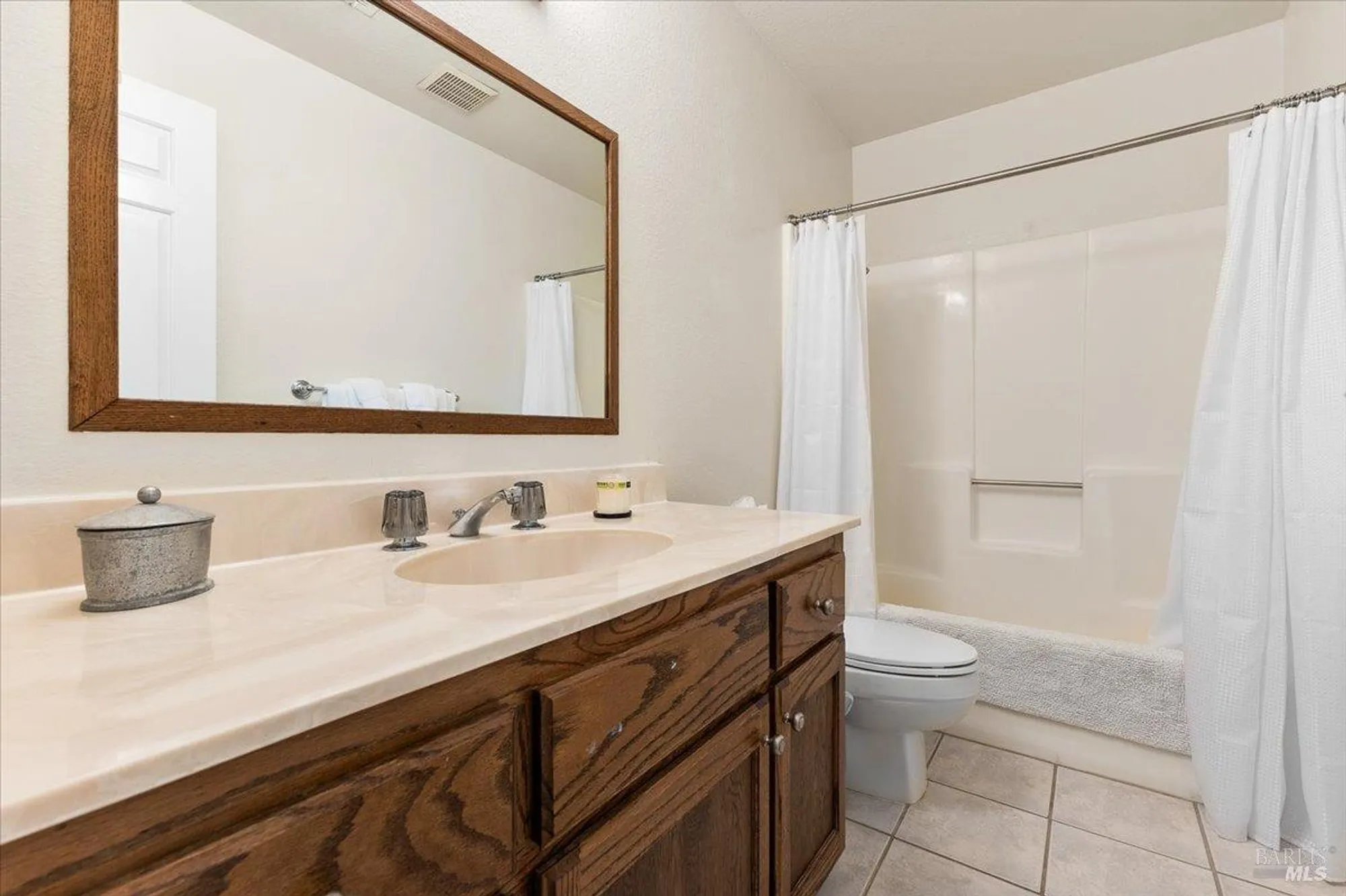 Property Slideshow image 35 of 49 | 6850 oakmont dr, Santa Rosa, CA, 95409