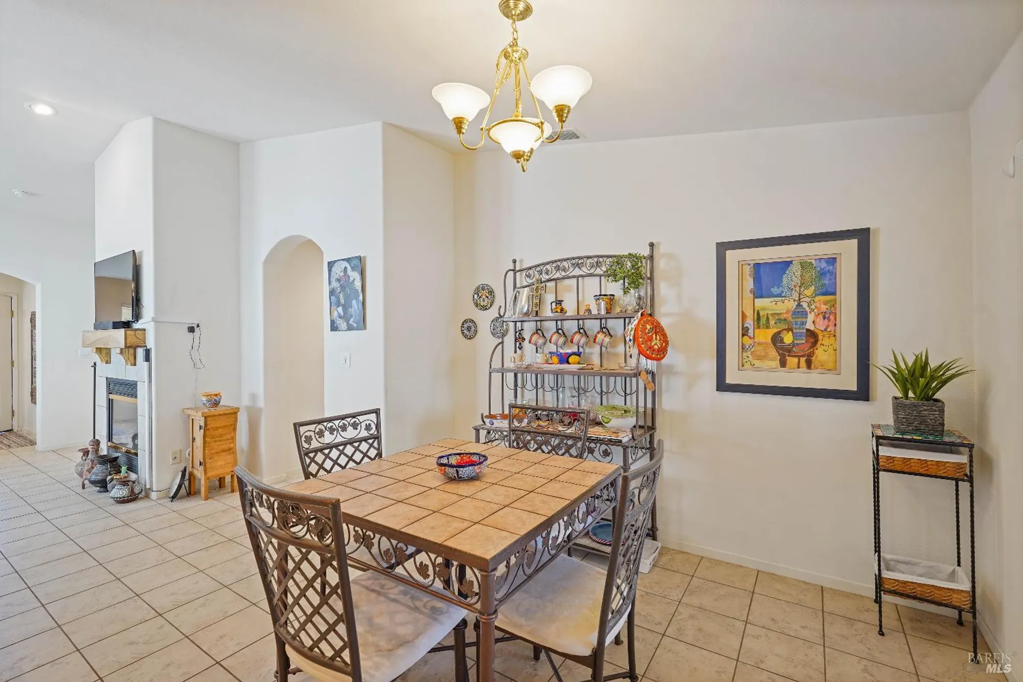 Property Slideshow image 9 of 69 | 285 sage meadows dr, Rio Vista, CA, 94571